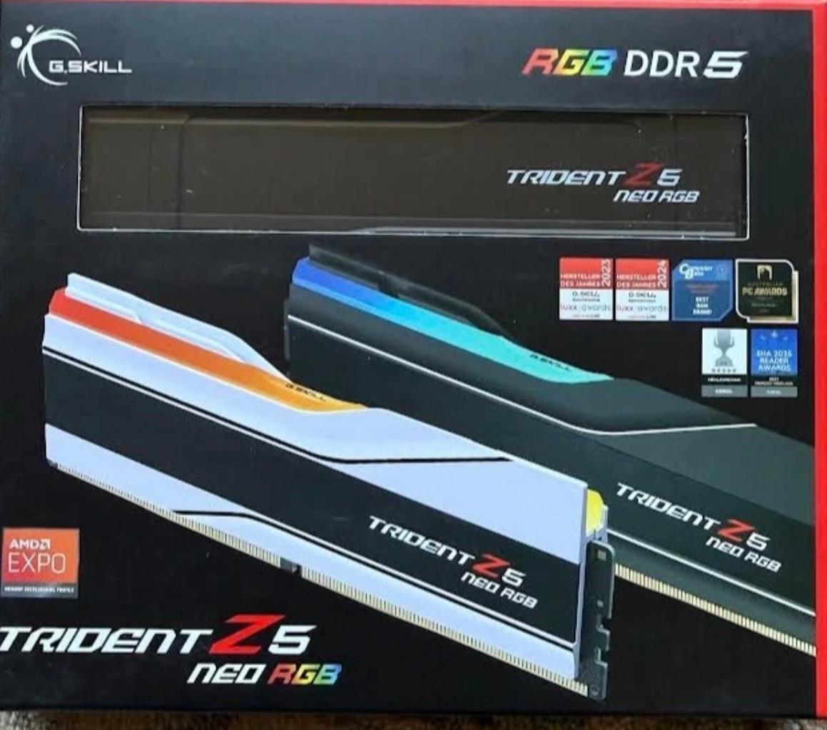 G.Skill Trident RGB 128GB (2x64GB)