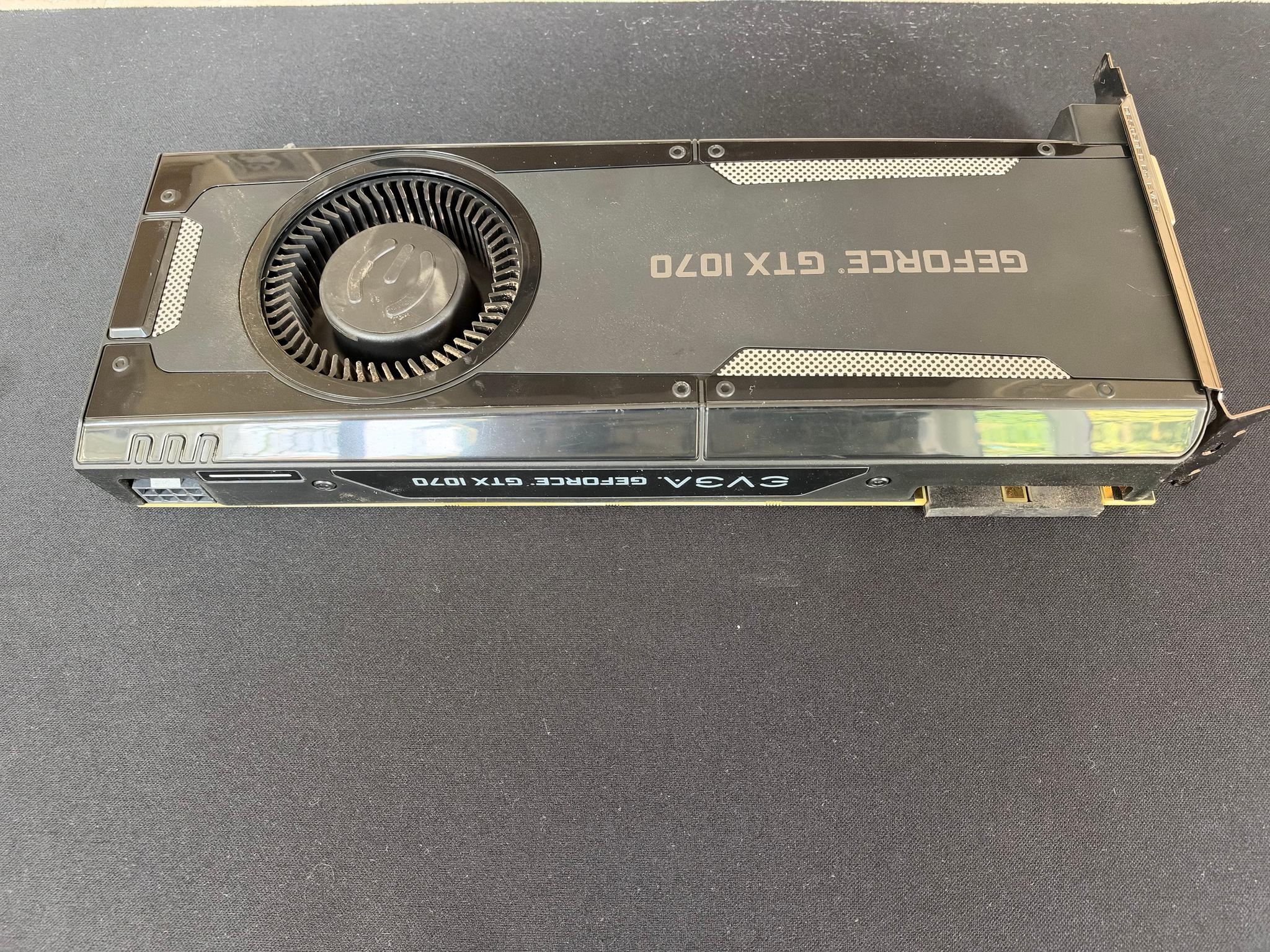 EVGA GeForce GTX 1070 GAMING 8GB GDDR5 Graphics Card (08G-P4-5170-KR)