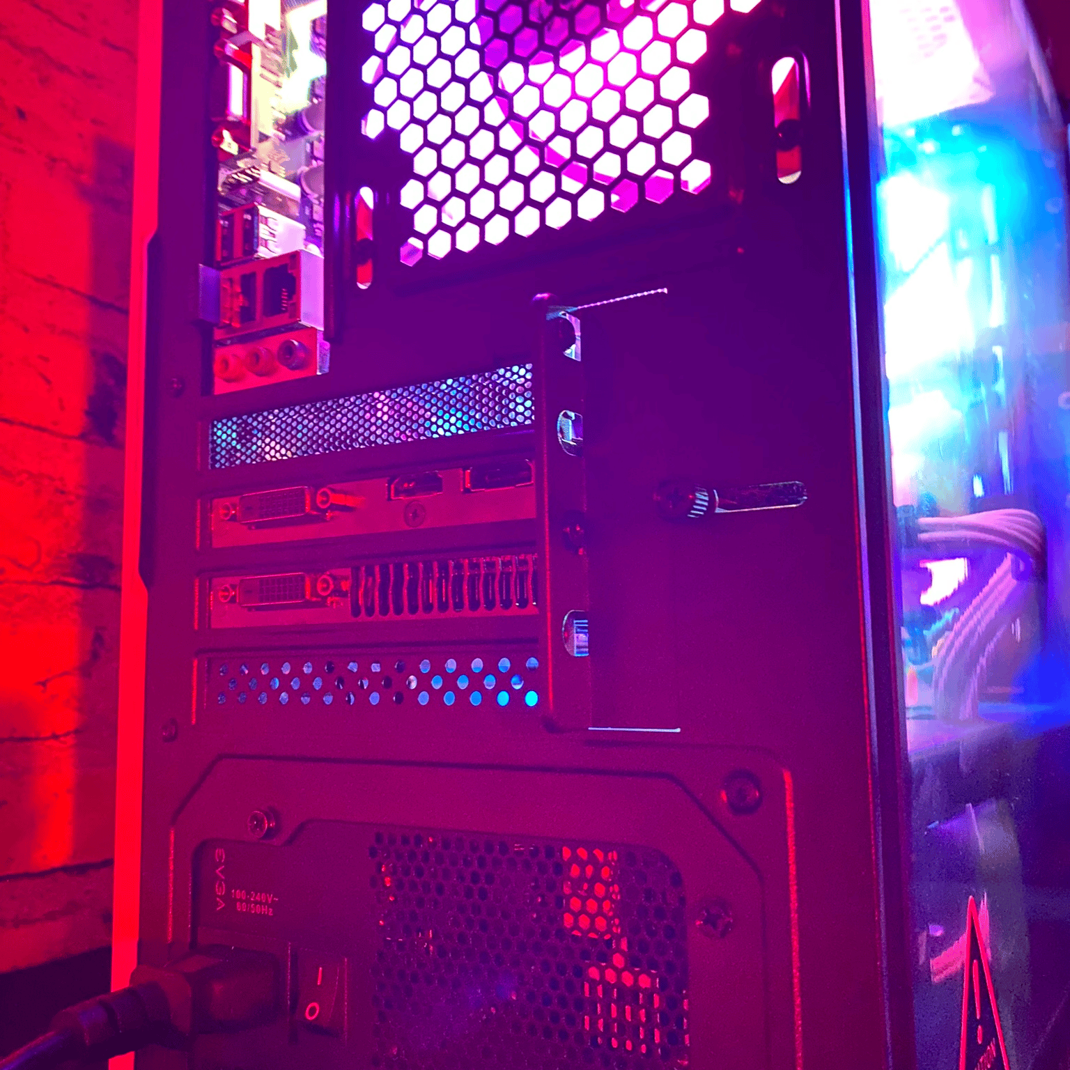 Ryzen 7-GTX 1070 8GB-SSD/HDD-2TB-Gaming PC