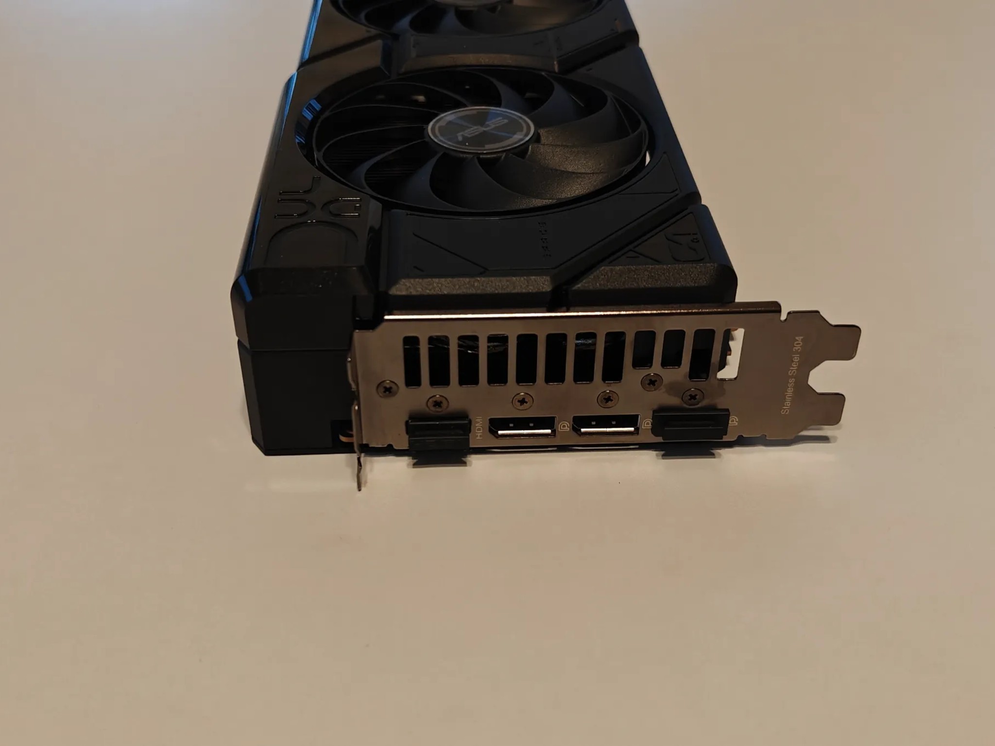 ASUS Dual Radeon RX 7800 XT OC Edition 16GB GDDR6