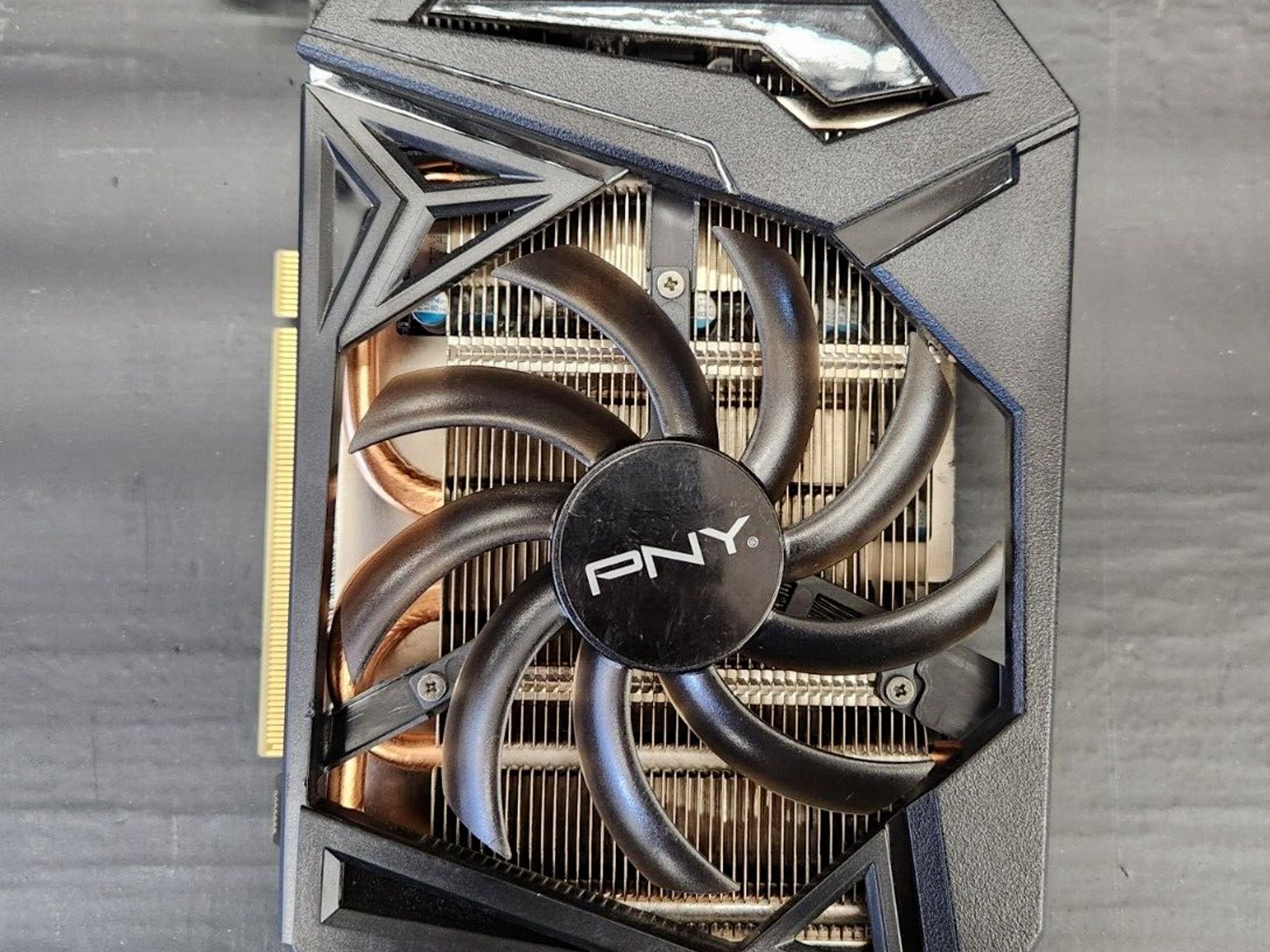 PNY GeForce GTX 1660 6GB GDDR5 Graphics Card - HDMI, DisplayPort, DVI - 3.0 x16