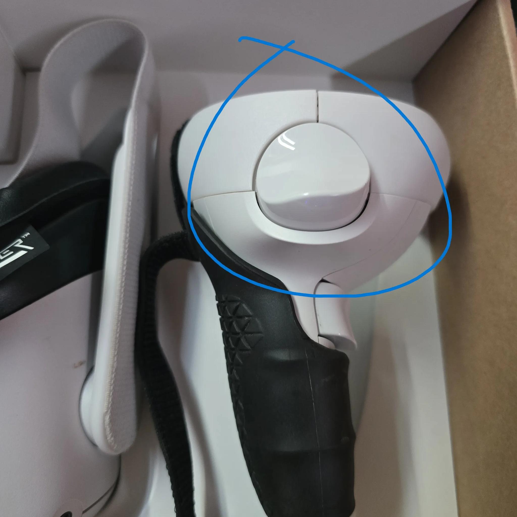 Oculus Quest 2 64GB Fairly Used Minimal Issues