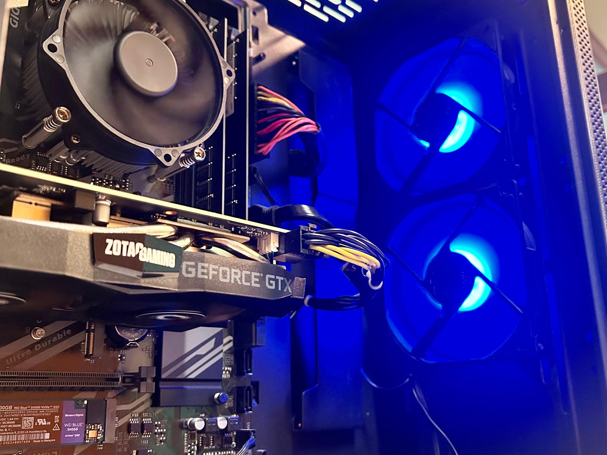 🎉Gaming Pc🎉Gtx 1660 Super🎉i5 9400f (6 cores)🎉16GB DDR4🎉500GB SSD M.2🎉