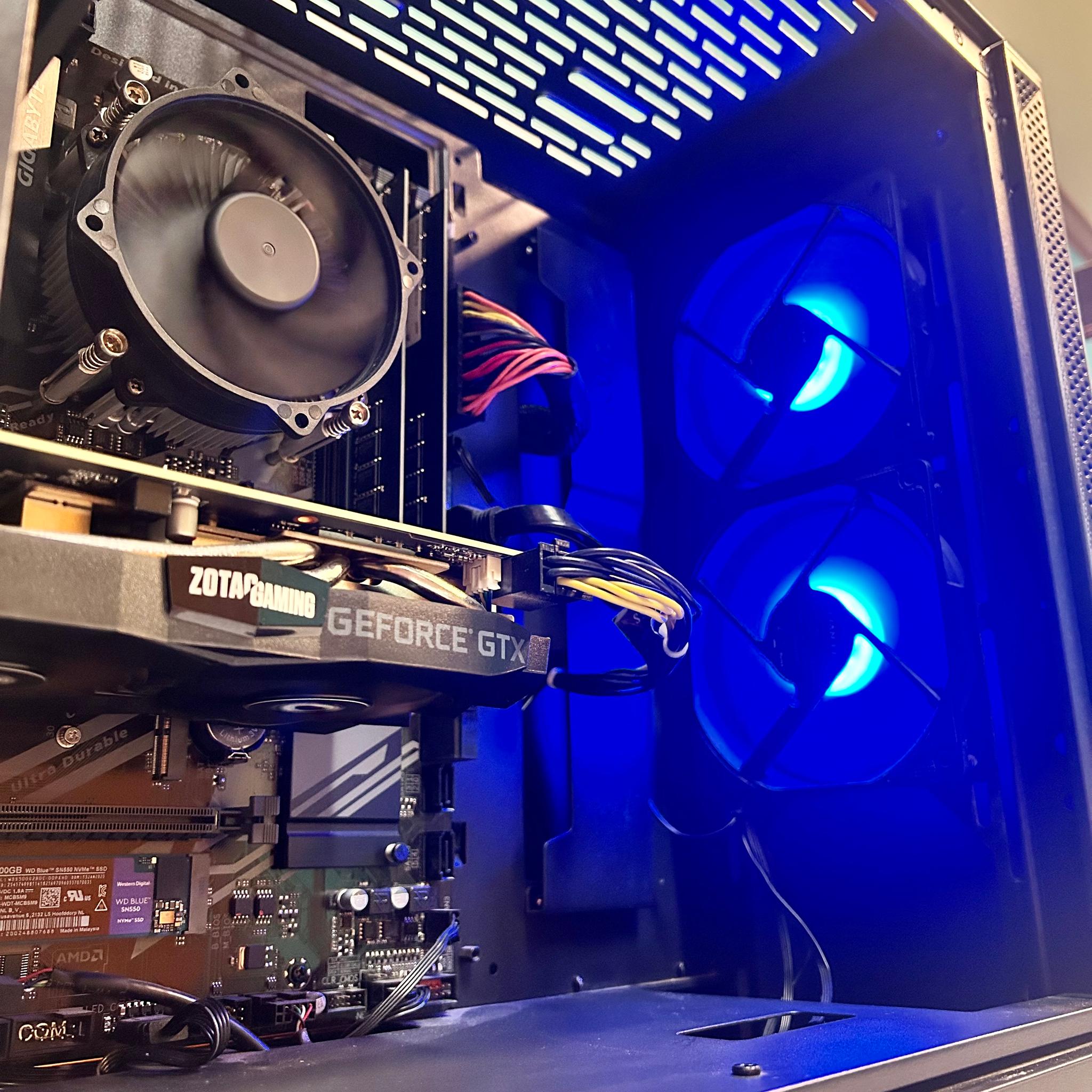 🎉Gaming Pc🎉Gtx 1660 Super🎉i5 9400f (6 cores)🎉16GB DDR4🎉500GB SSD M.2🎉