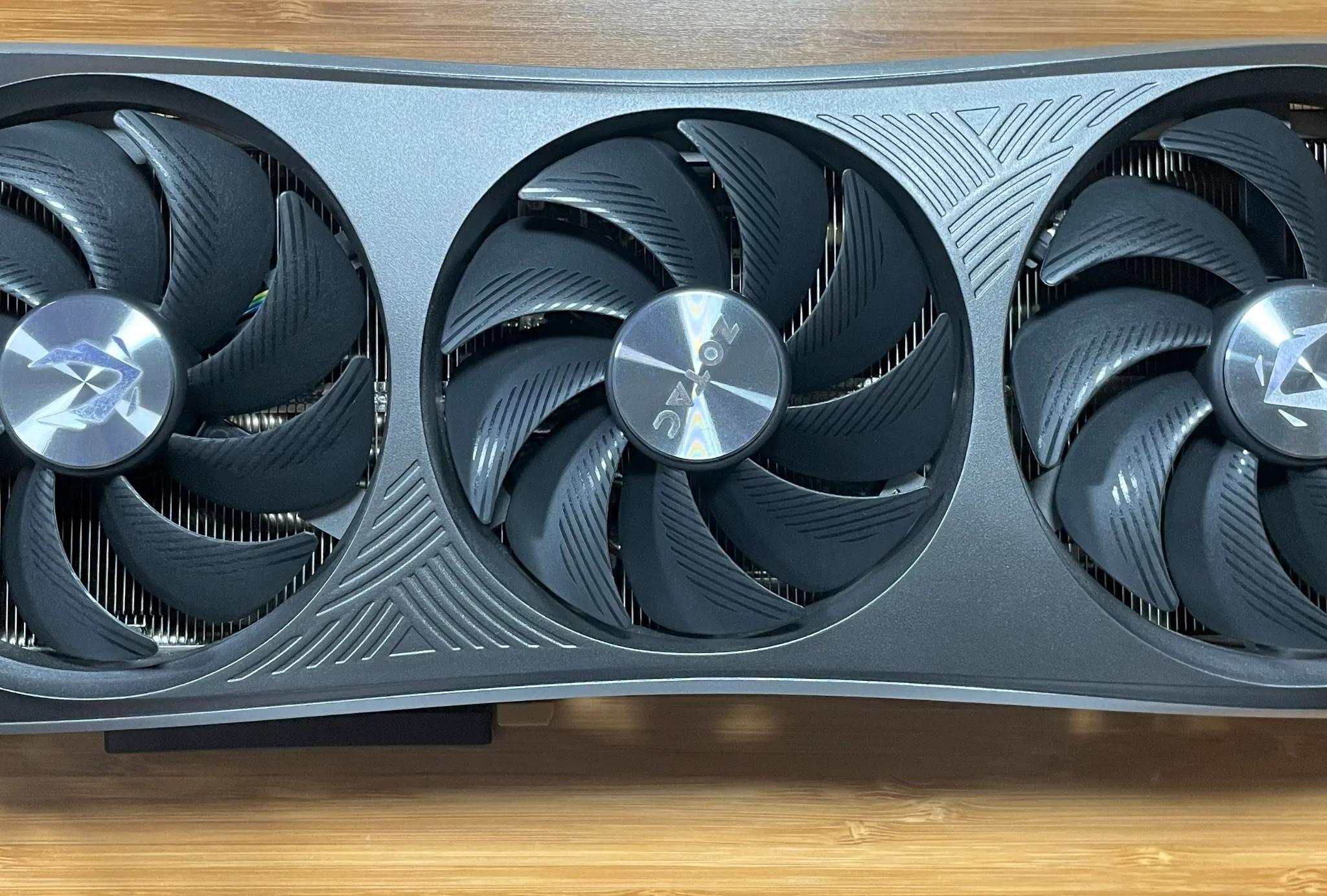 ZOTAC GAMING GeForce RTX 4090 Trinity