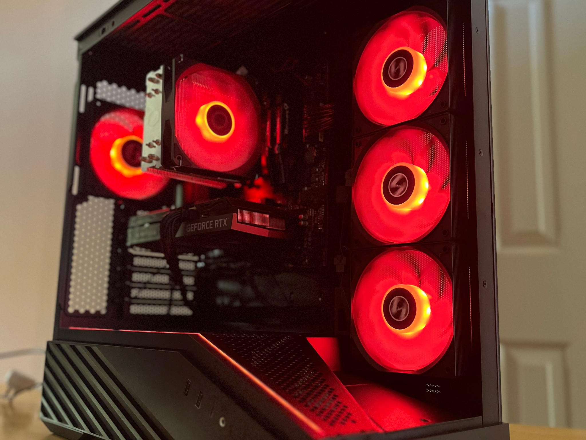 1440p Gaming PC - RTX 3060 ti, Ryzen 5, 1 TB NVME SSD, Wifi, Bluetooth