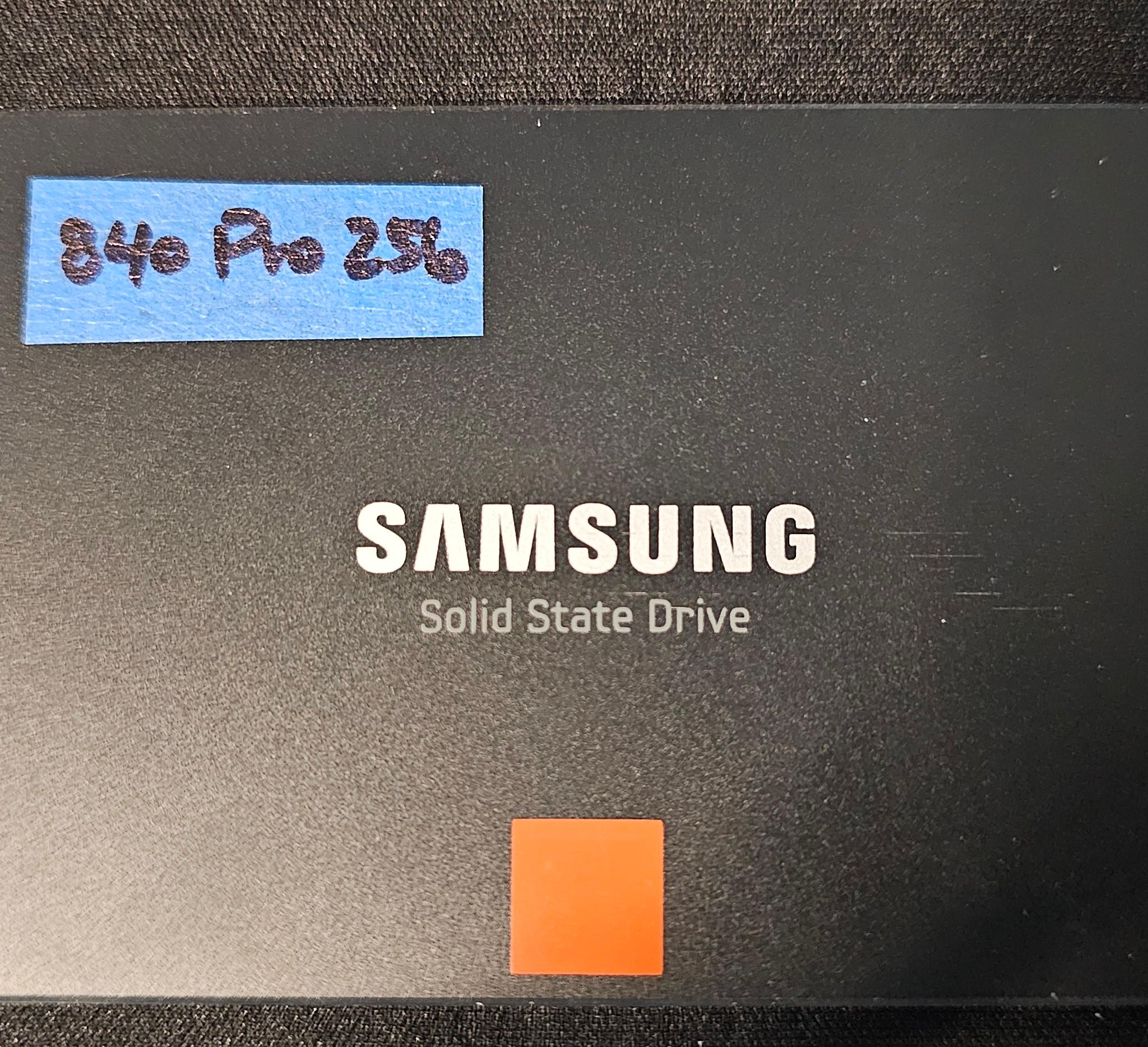 Samsung 840 PRO 256GB SATAIII 2.5"x7mm SSD