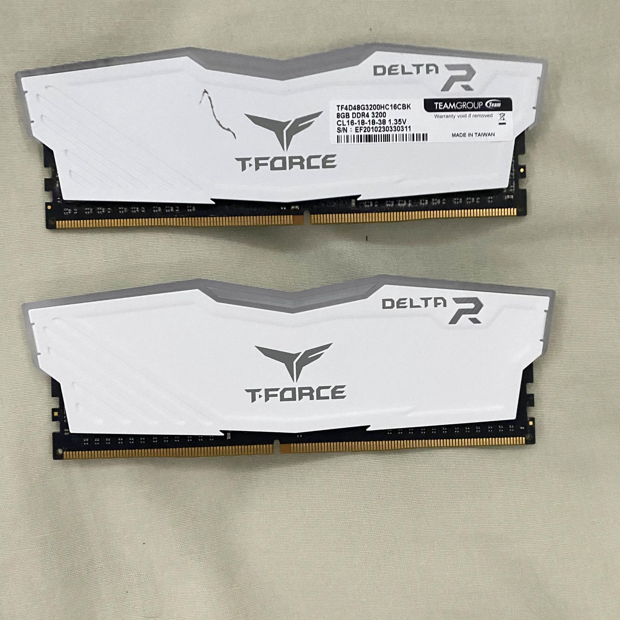 T-Force Delta RGB 16GB DDR4 SDRAM Memory Kit