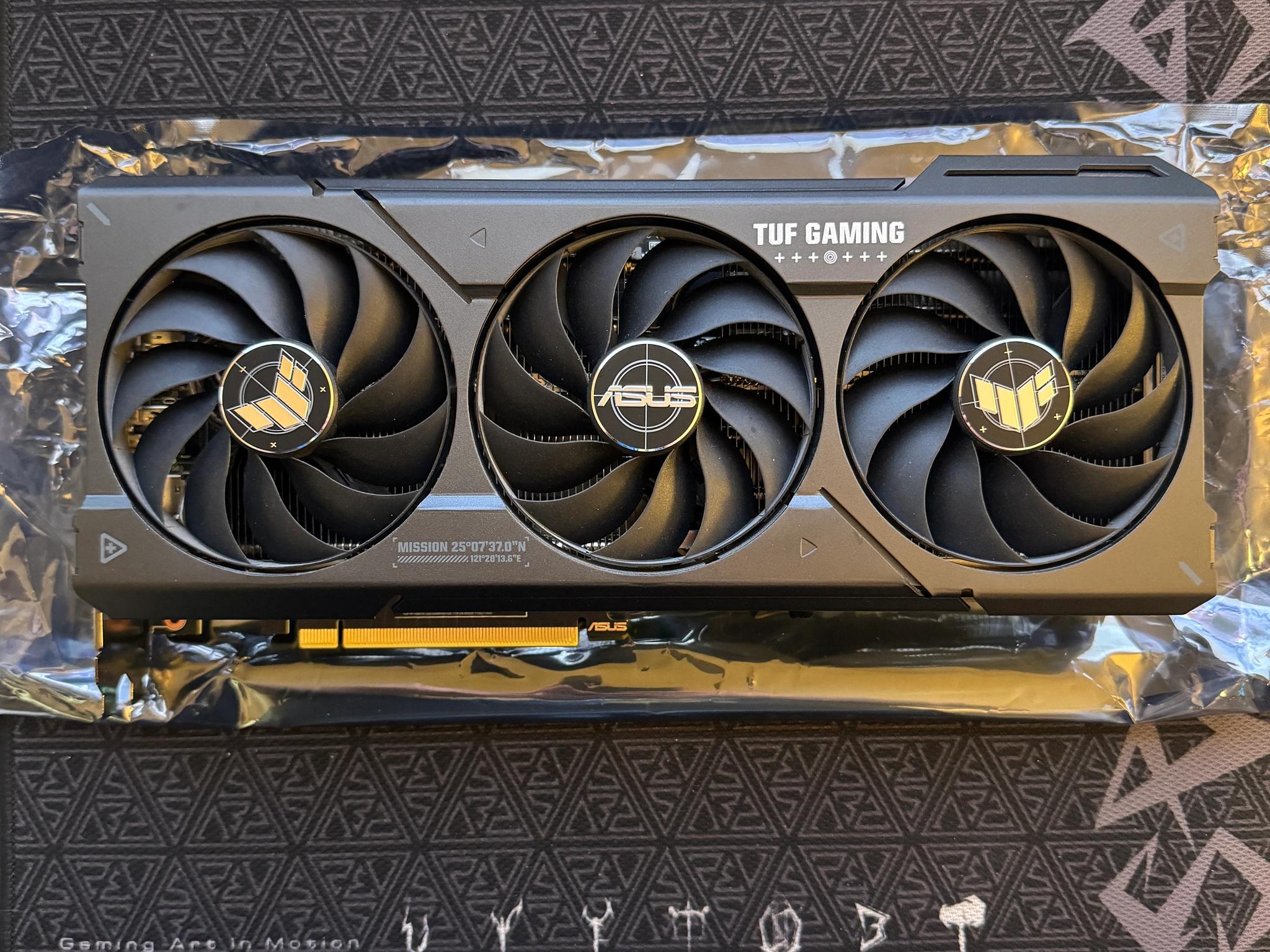 ASUS TUF RTX 4070