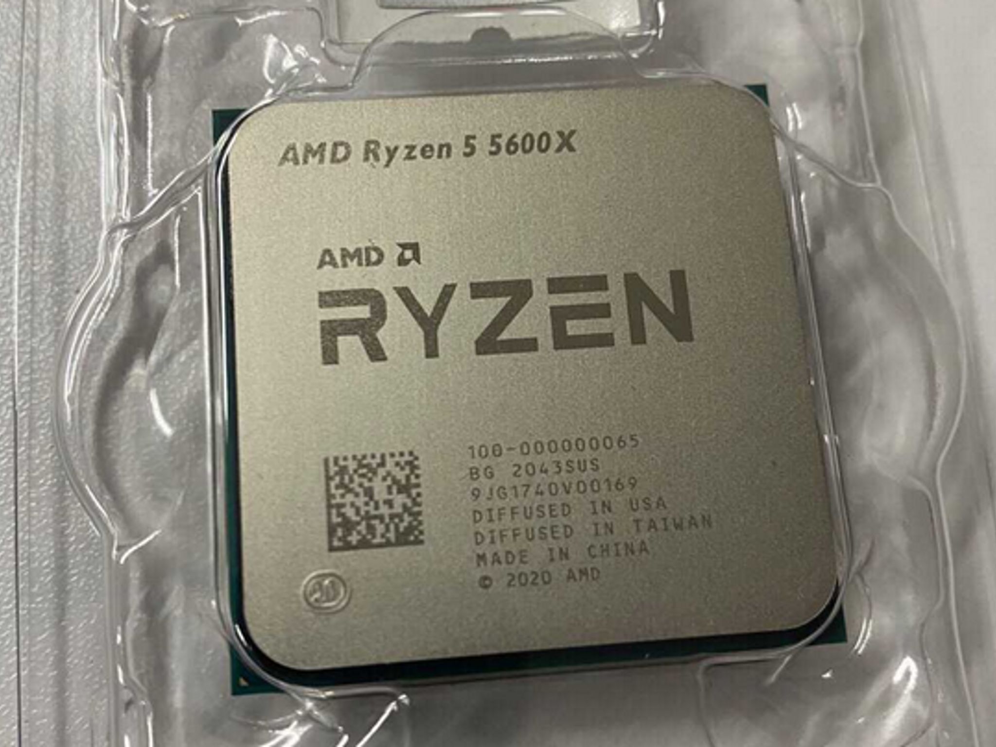 AMD RYZEN 5 5600x