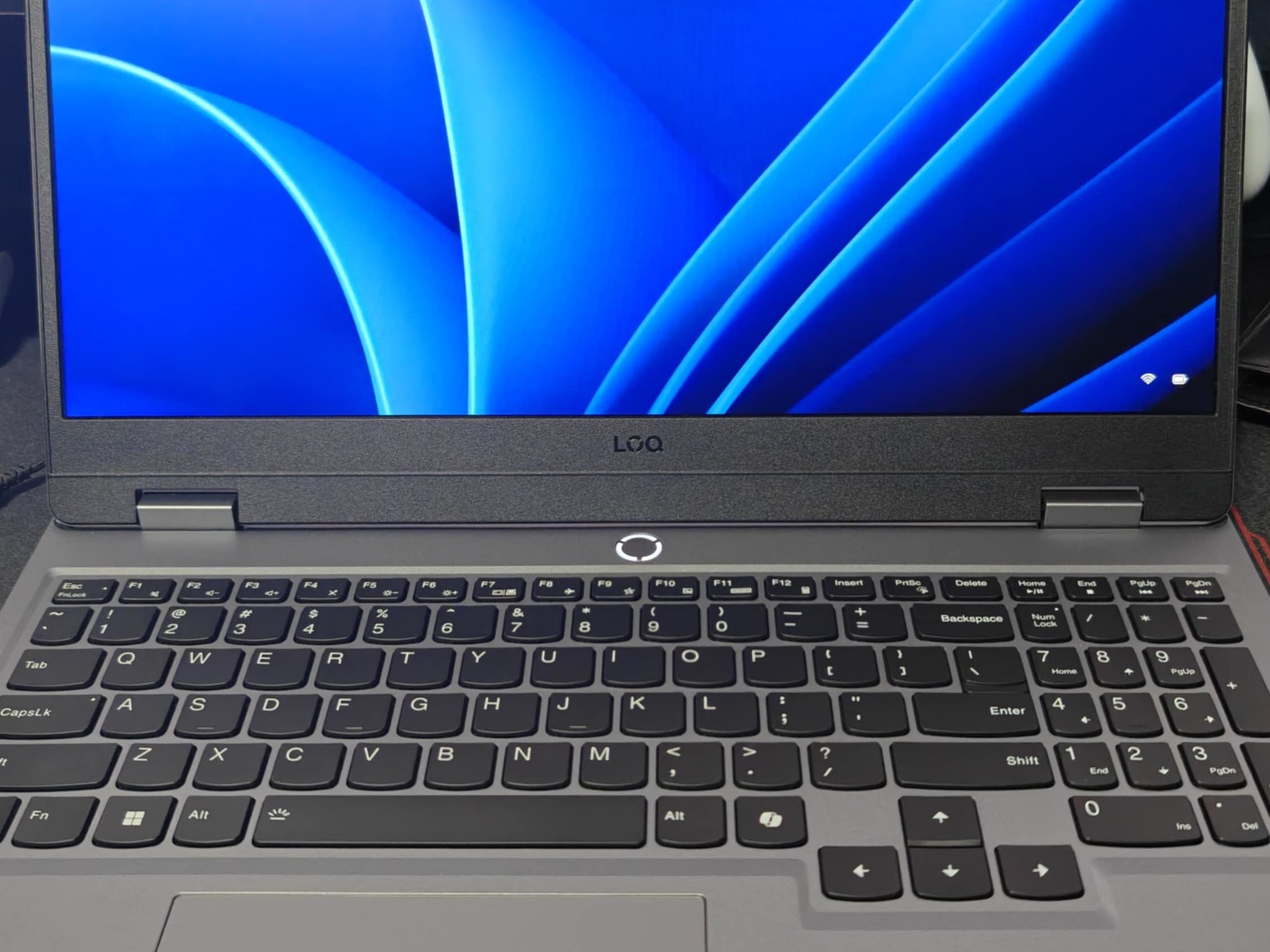 Gaming Laptop 15.6'' - Lenovo LOQ 15AHP9