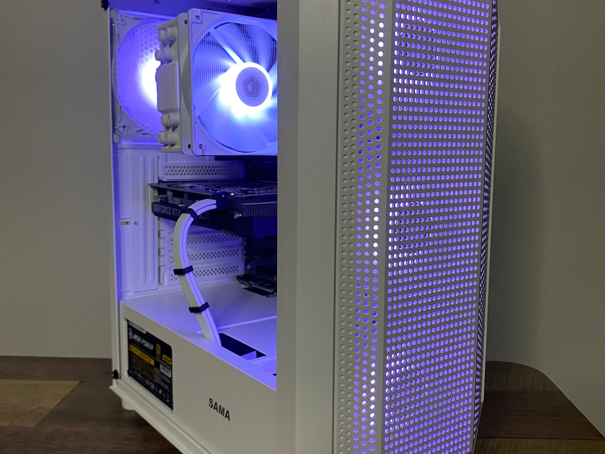 Gaming PC 4K - RTX 2070 8GB Nvidia - i3 10100F intel - 16GB 3200mhz ram - 500GB NVMe - ARGB - White