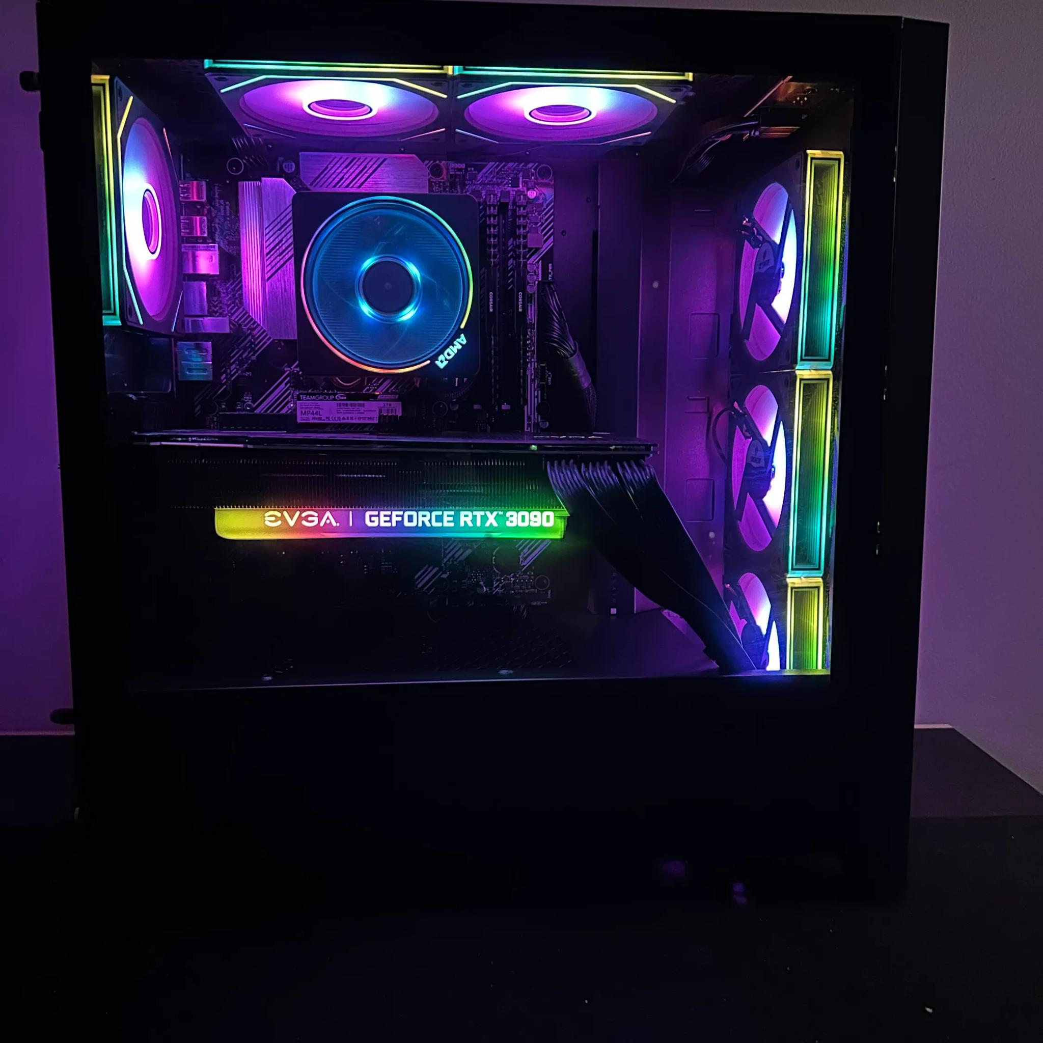 RTX 3090 Gaming PC - 64 Gb RAM - 1 Tb M.2 Nvme - Ryzen 9 3900x CPU