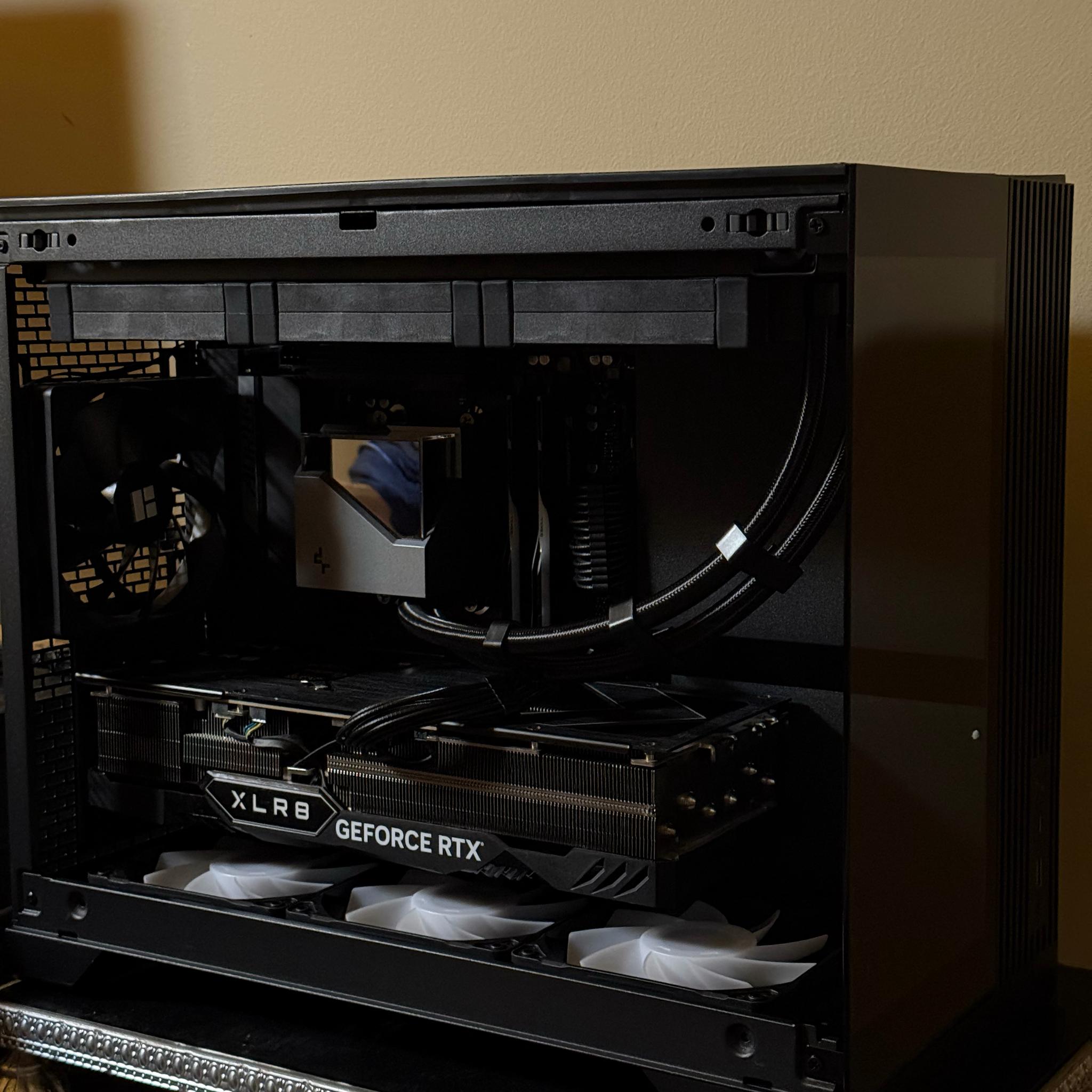 RTX 4080 Super | 32GB DDR5 | 2TB NVMe SSD | Ryzen 5 7600X Gaming PC