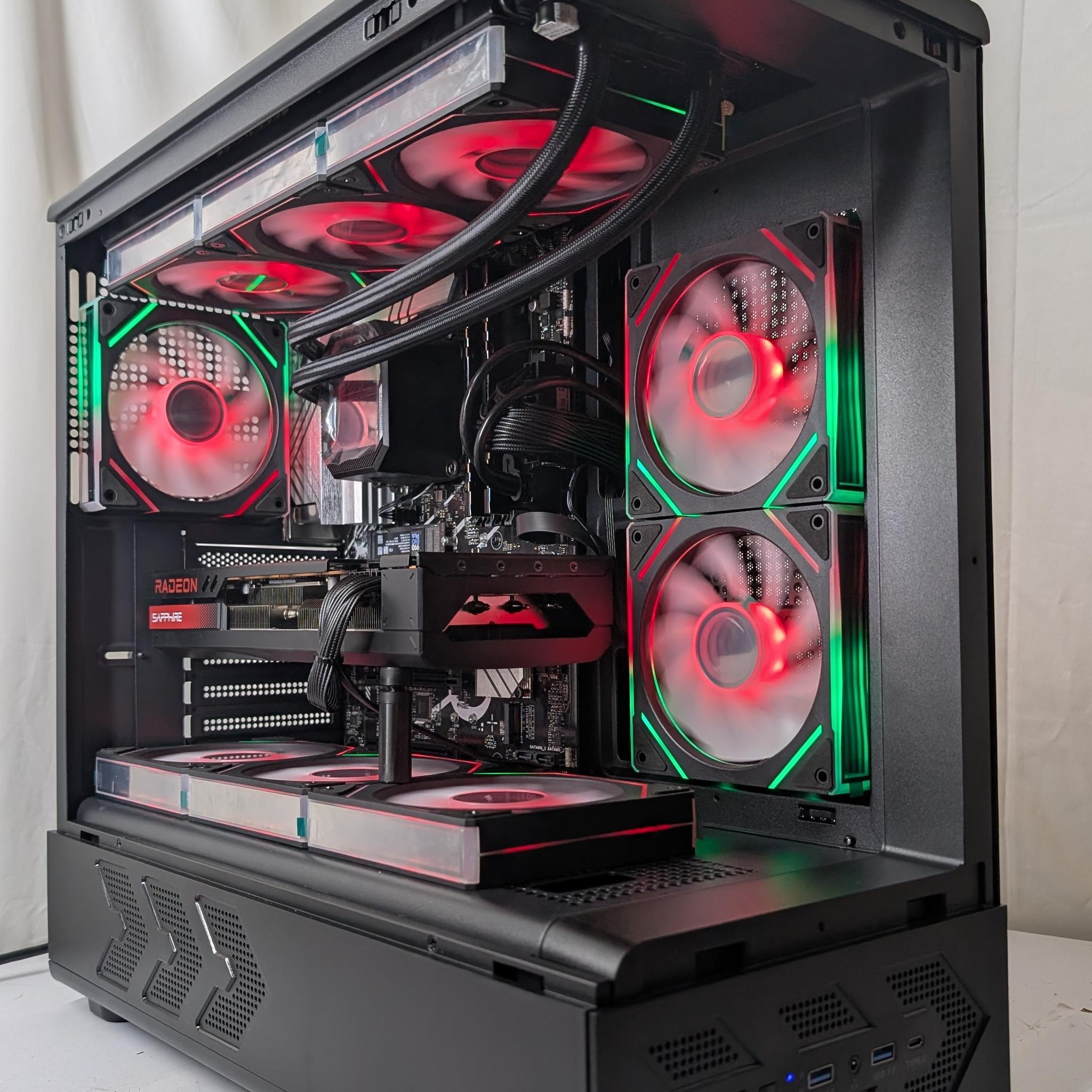RX 7800XT | I5 12400F | 16GB DDR5 | 1TB NVME | 650W |