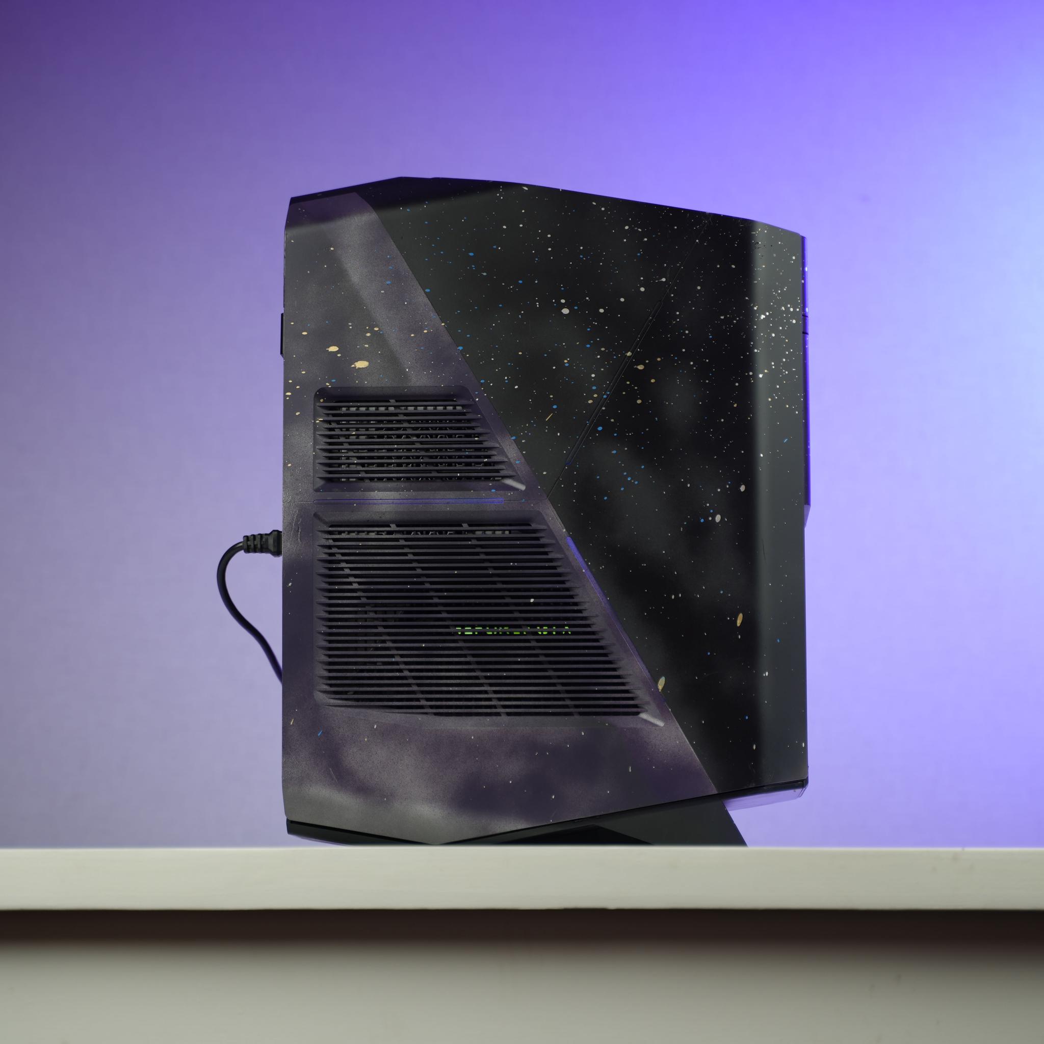 “Alienform 8” GTX 1070 Intel Core i7 6700 16GB 1TB Windows 11 Gaming PC Powerhouse