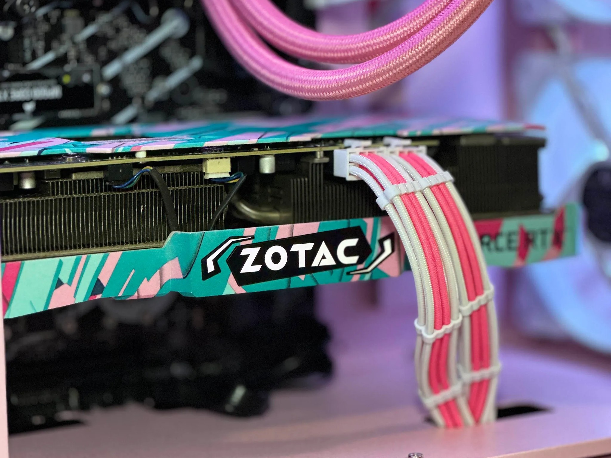 Pink Gaming PC | Intel i7-12700KF | Nvidia RTX 3080 10GB | 32GB RAM | 1TB SSD | WIFI |