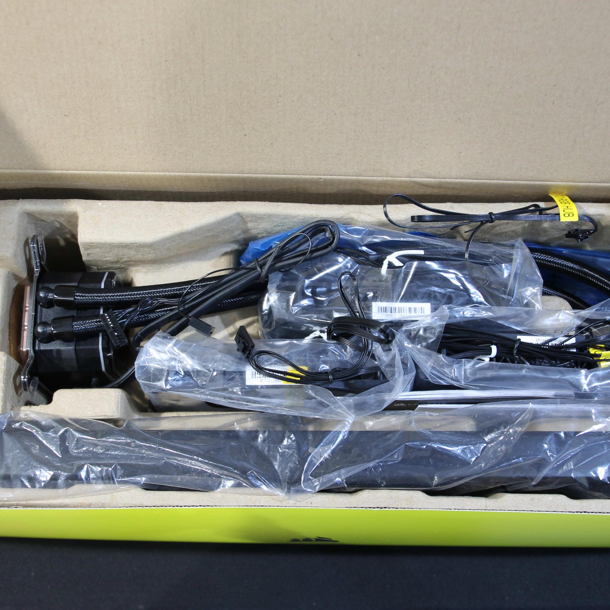 Corsair H170i ELITE CAPELLIX 420mm Liquid Cooler