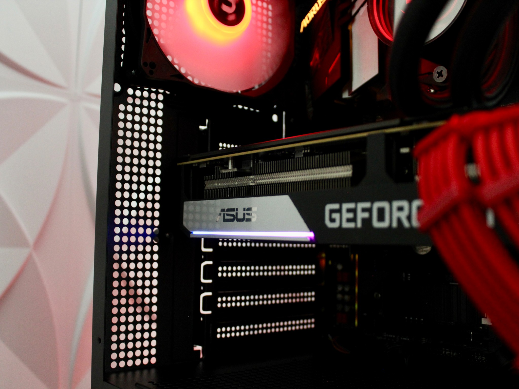 ⚫️ The Red Glass 🔴 Ryzen 7 5800X | RTX 3070 | 32GB DDR4 | 1TB M.2 | W11 + WiFi |