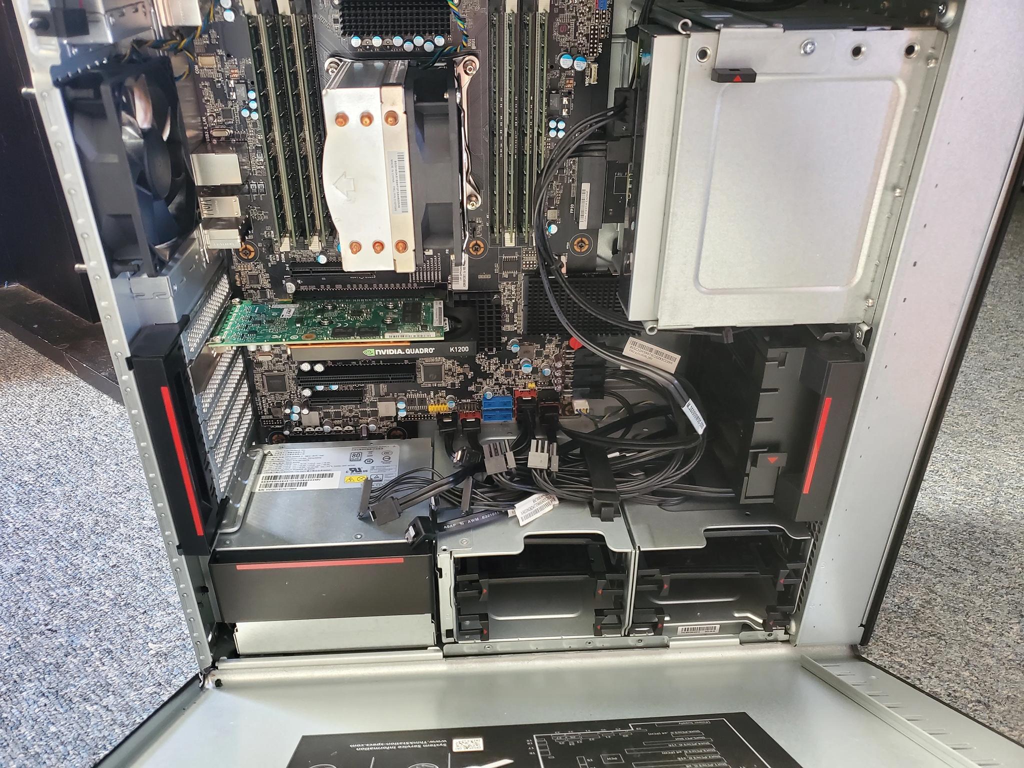 Thinkstation P520 workstation / server / gaming xeon 8core 64gb ram