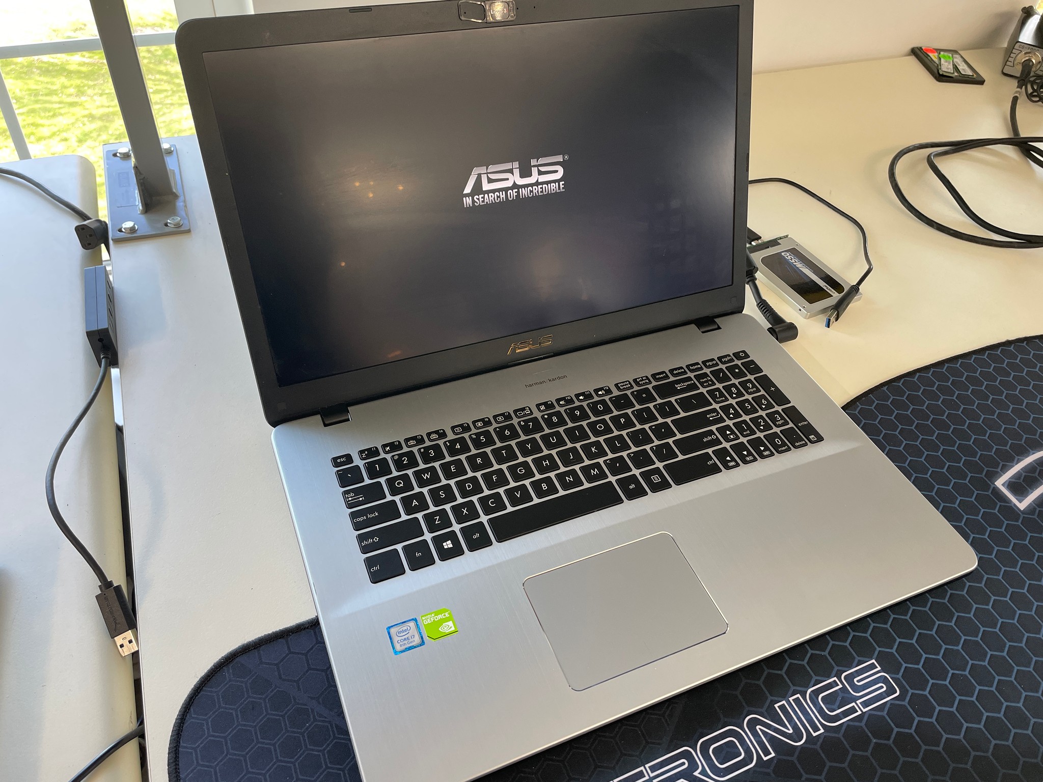 Asus Vivobook Pro