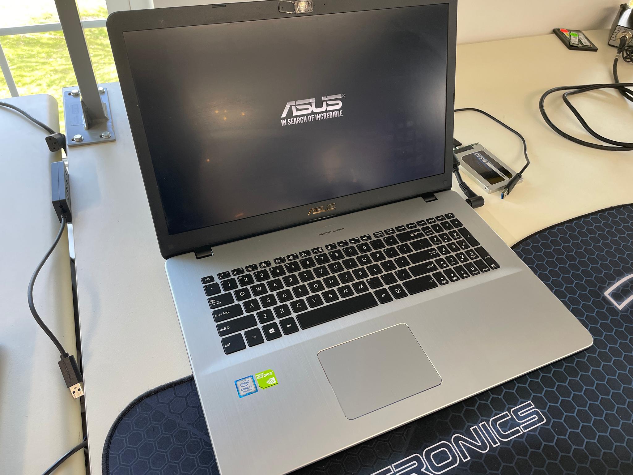 Asus Vivobook Pro