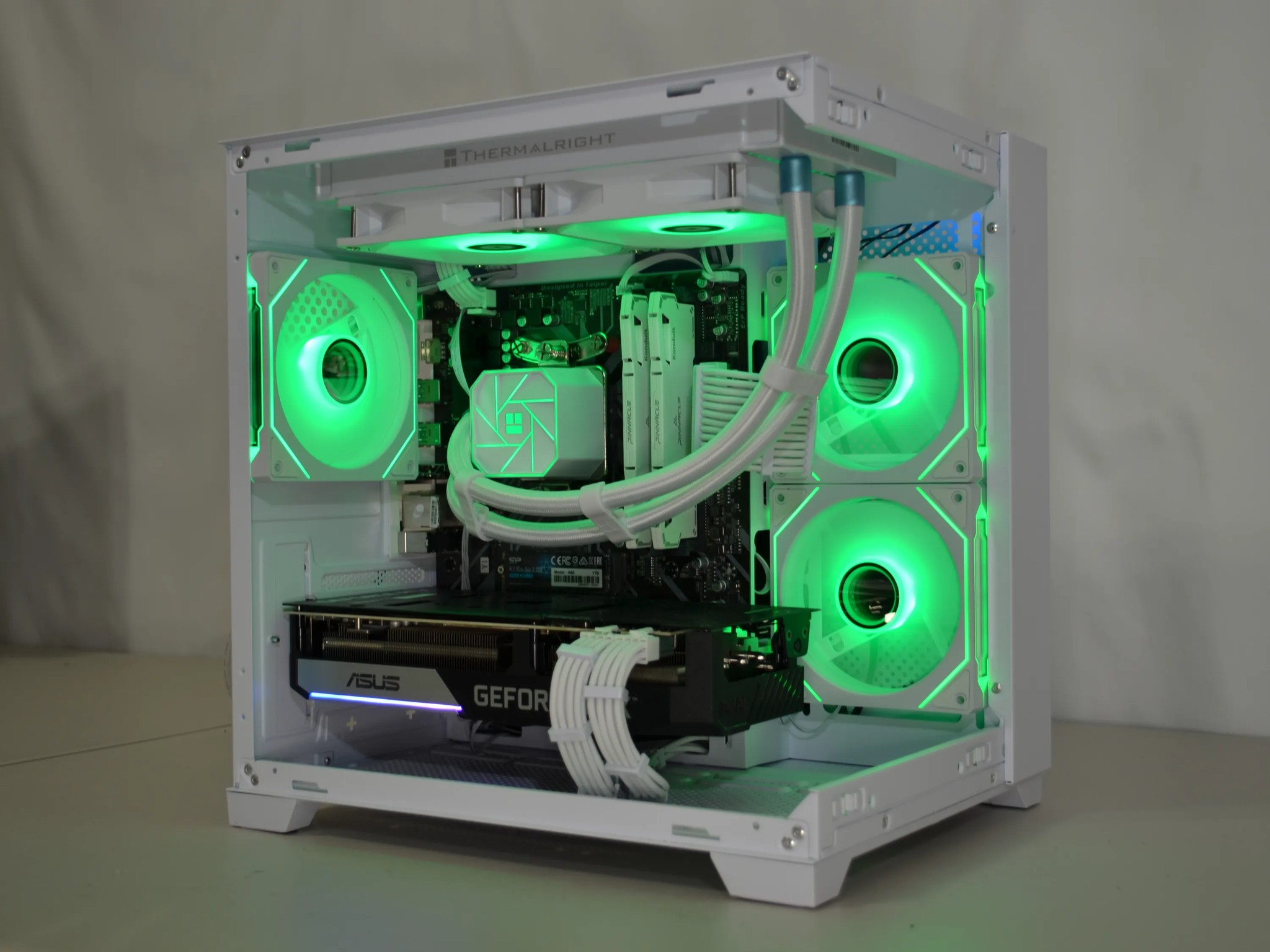 ⚪White Out V2⚪ - RTX 3070 | Ryzen 5 5600g | 32gb RAM | 1tb NVMe | Windows 11 FULLY activated