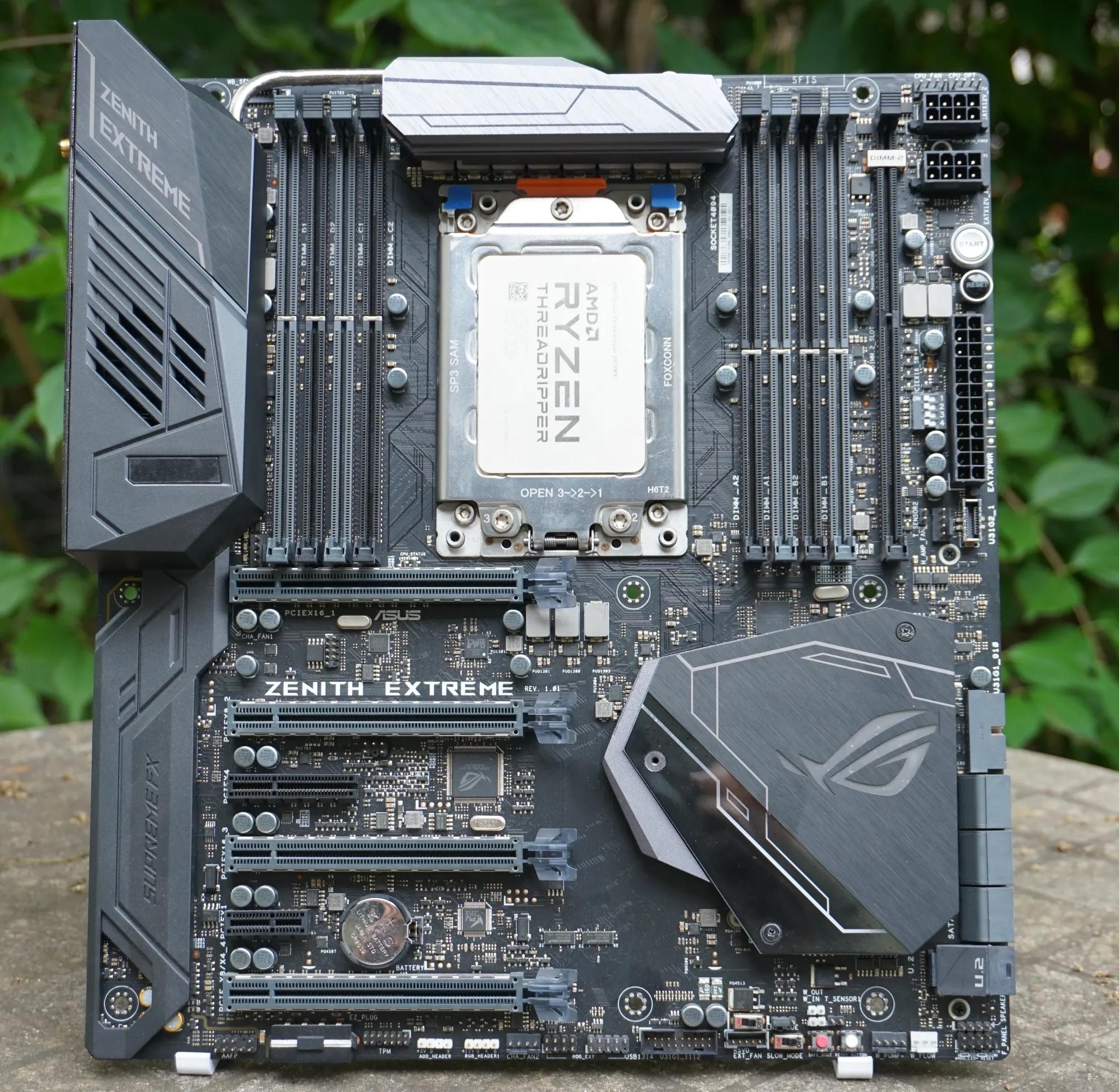 ASUS X399 Zenith Extreme + Threadripper 2970WX 24-Core