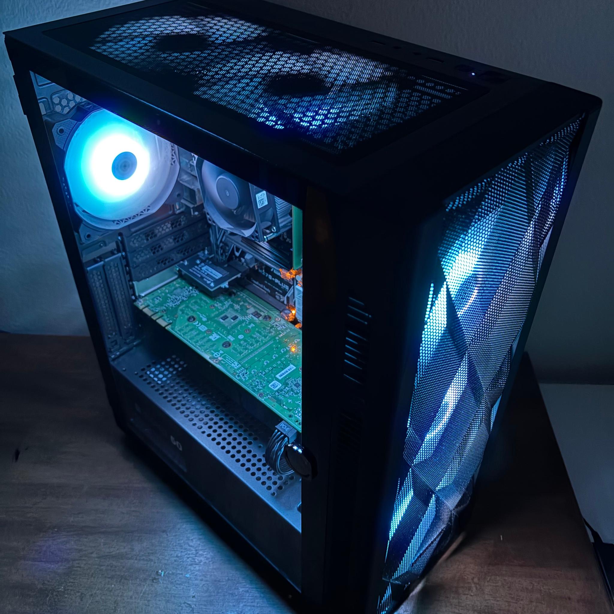 Custom PC - Intel i7-7700 | GTX 1070 | 32GB DDR4 | 256GB NVMe + 500GB SATA SSD | WIFI + BT | Win11