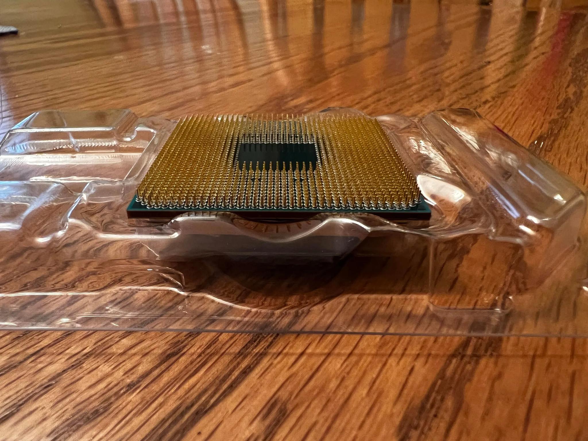 ON-SALE - AMD Ryzen 3 3200G APU w/ Stock Cooler