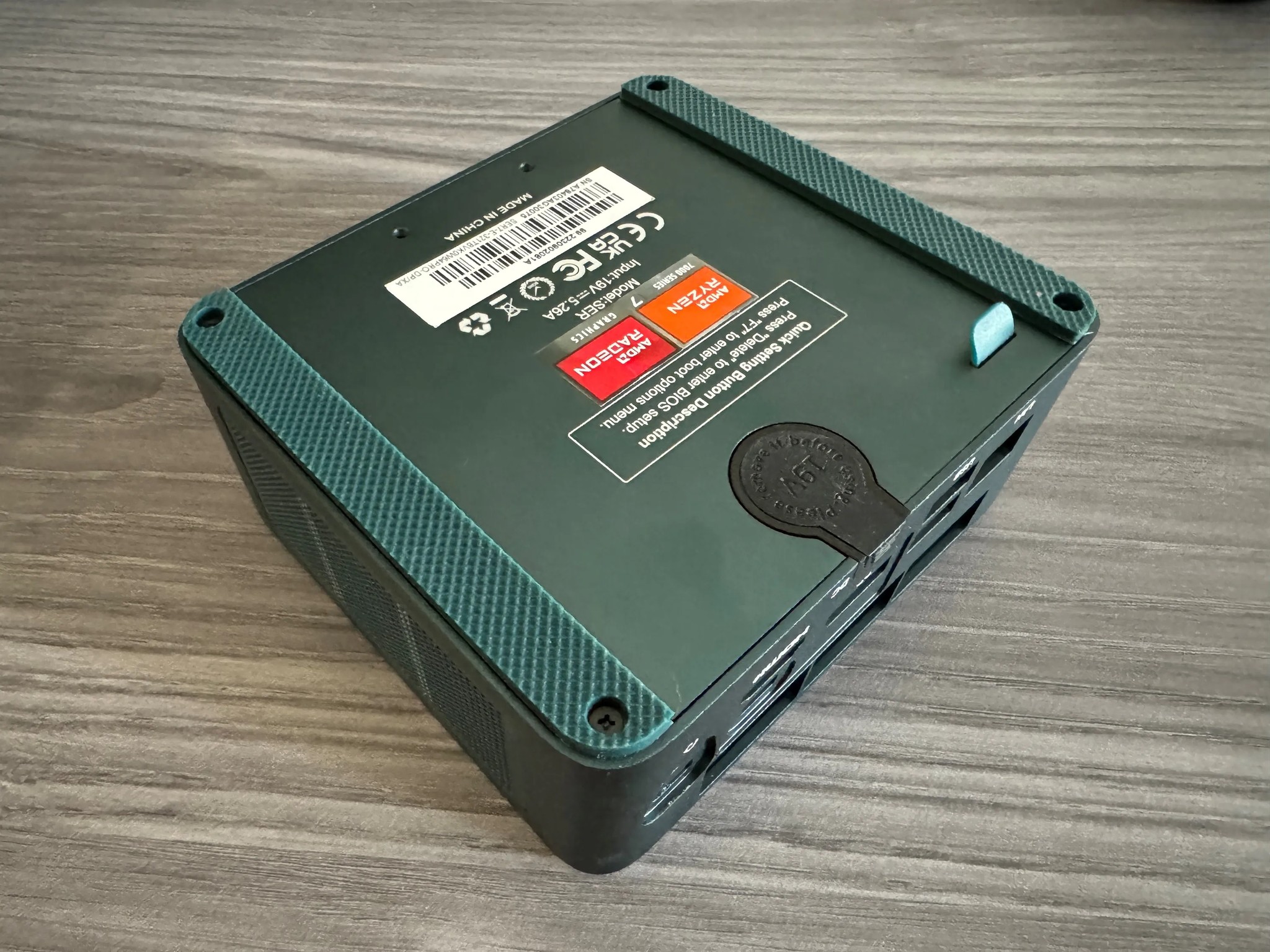 Beelink SER7 AMD 7840HS Mini PC - AMD Radeon 780M/32GB DDR5/2x1TB NVME SSDs/WiFi6/BT5.2/2.5Gbps/W-11
