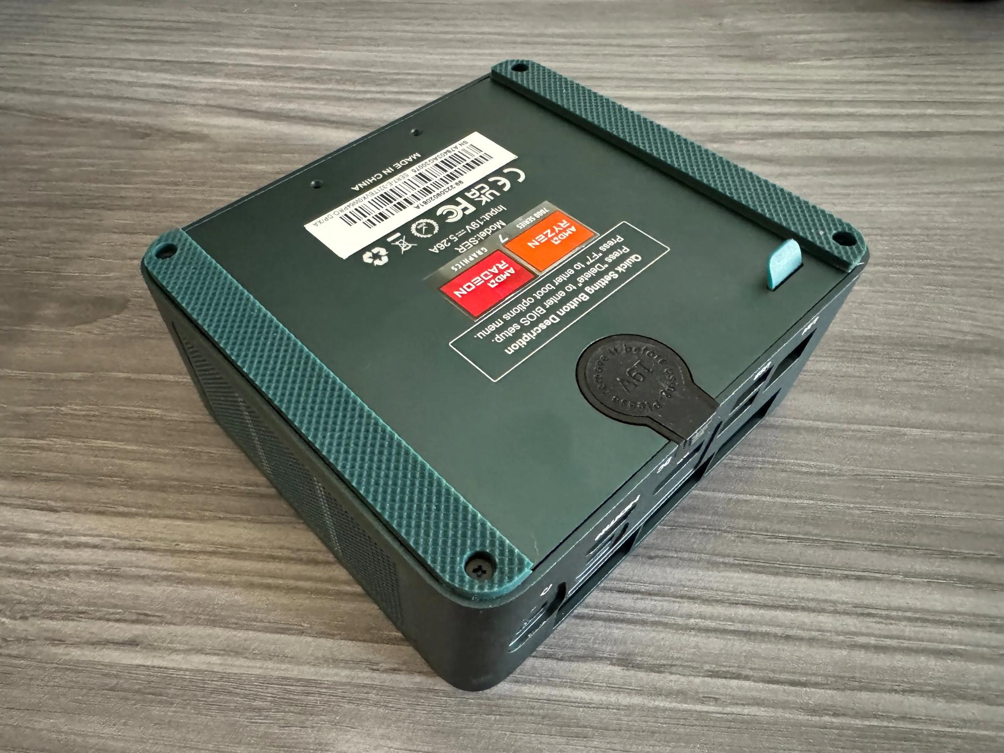 Beelink SER7 AMD 7840HS Mini PC - AMD Radeon 780M/32GB DDR5/2x1TB NVME SSDs/WiFi6/BT5.2/2.5Gbps/W-11