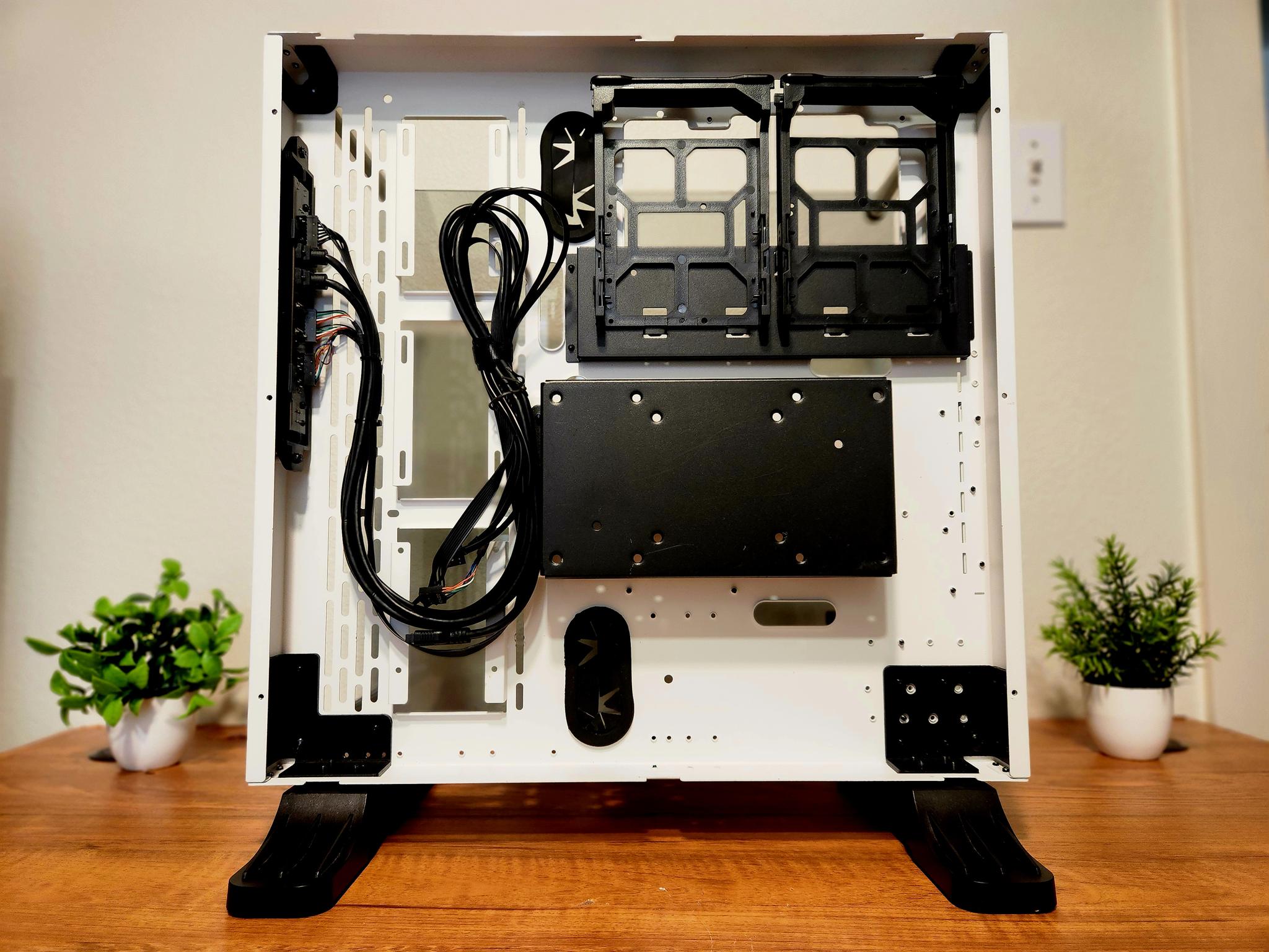 Thermaltake Core P3 Snow Case | Panoramic | Wall Mountable | ATX | PCIE 4.0 Riser Cable Included