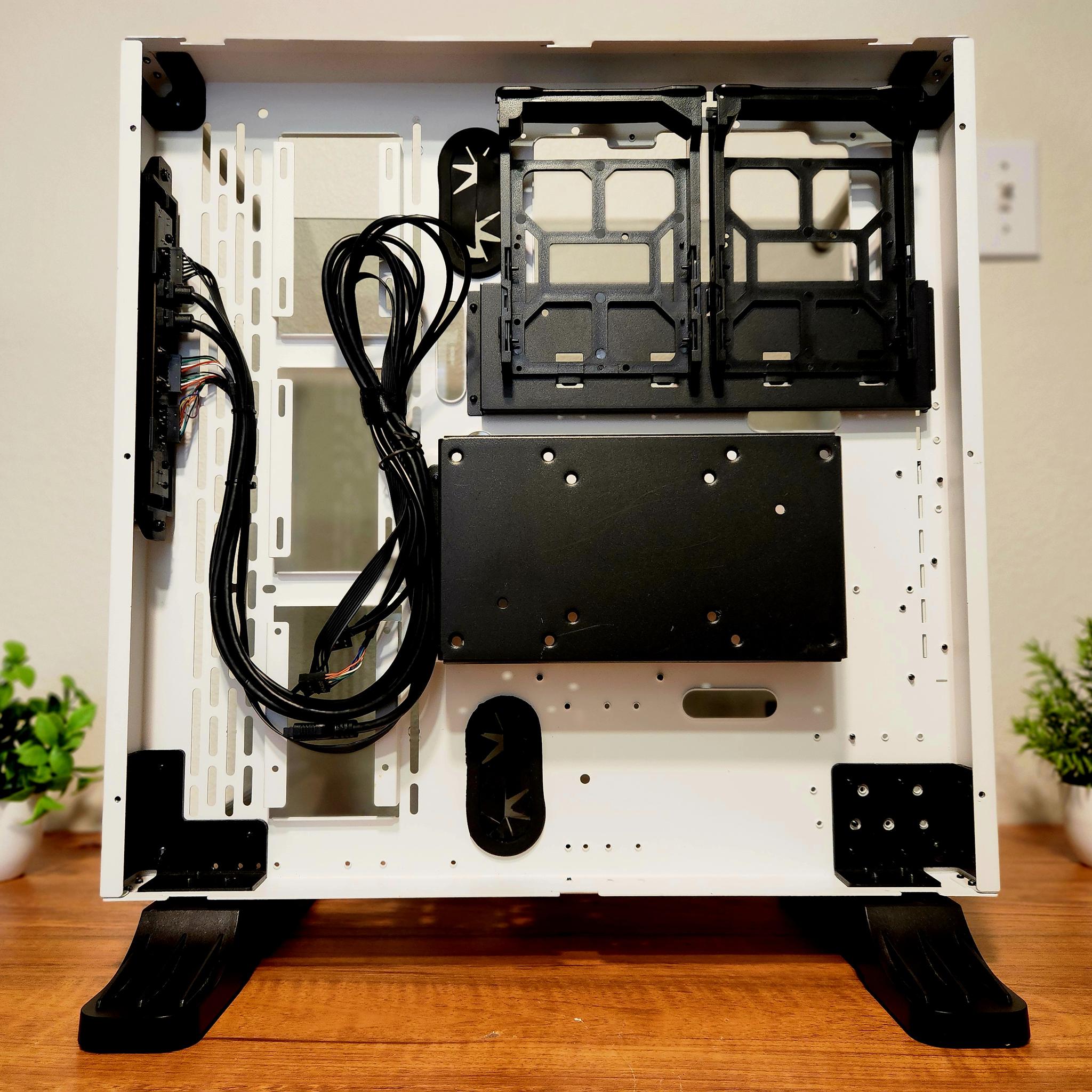 Thermaltake Core P3 Snow Case | Panoramic | Wall Mountable | ATX | PCIE 4.0 Riser Cable Included