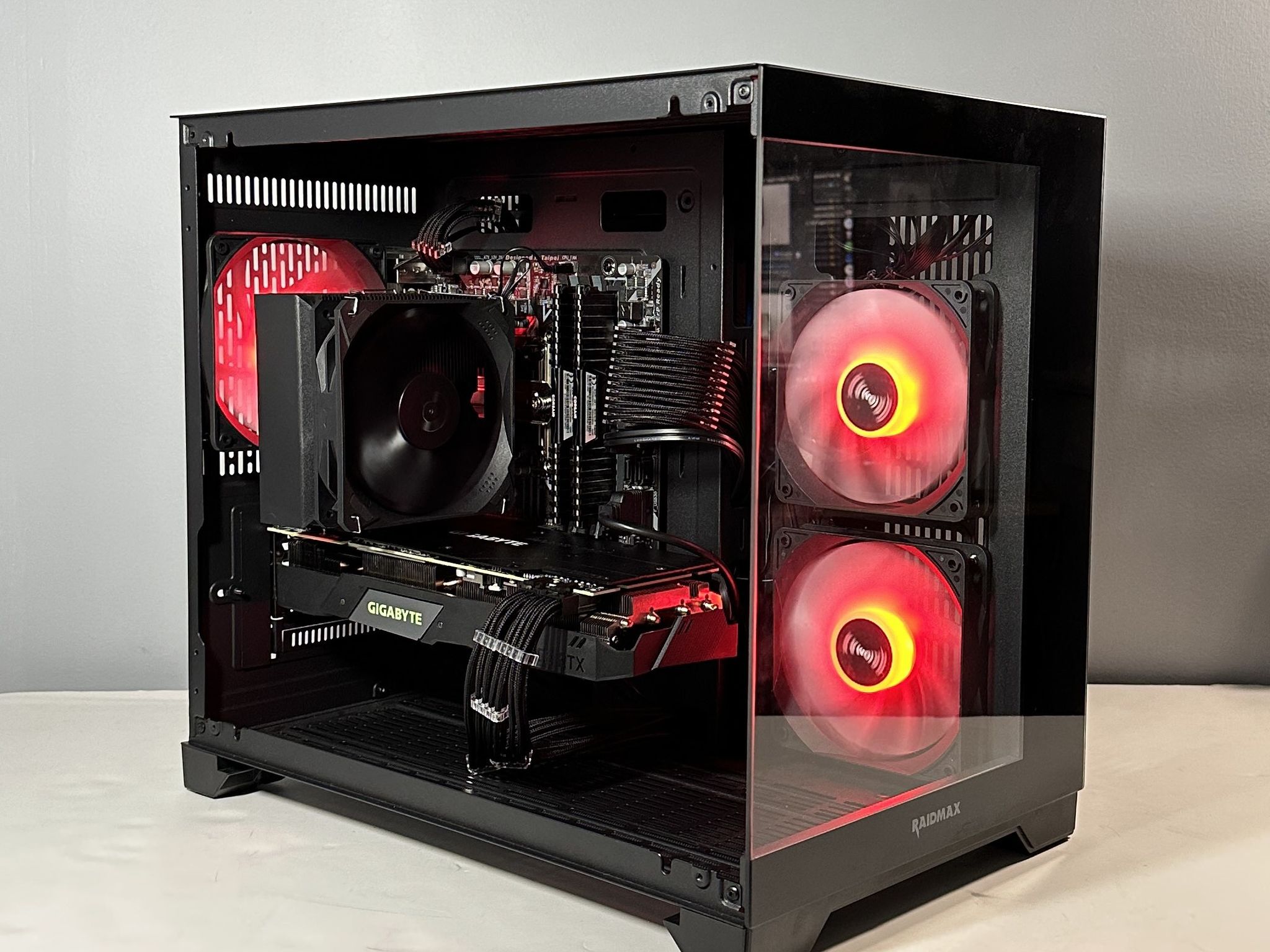 RTX 2070 Super | Intel i5 9400F | 16GB RAM | 1TB SSD | Gaming/Streaming PC WIFI WIN10