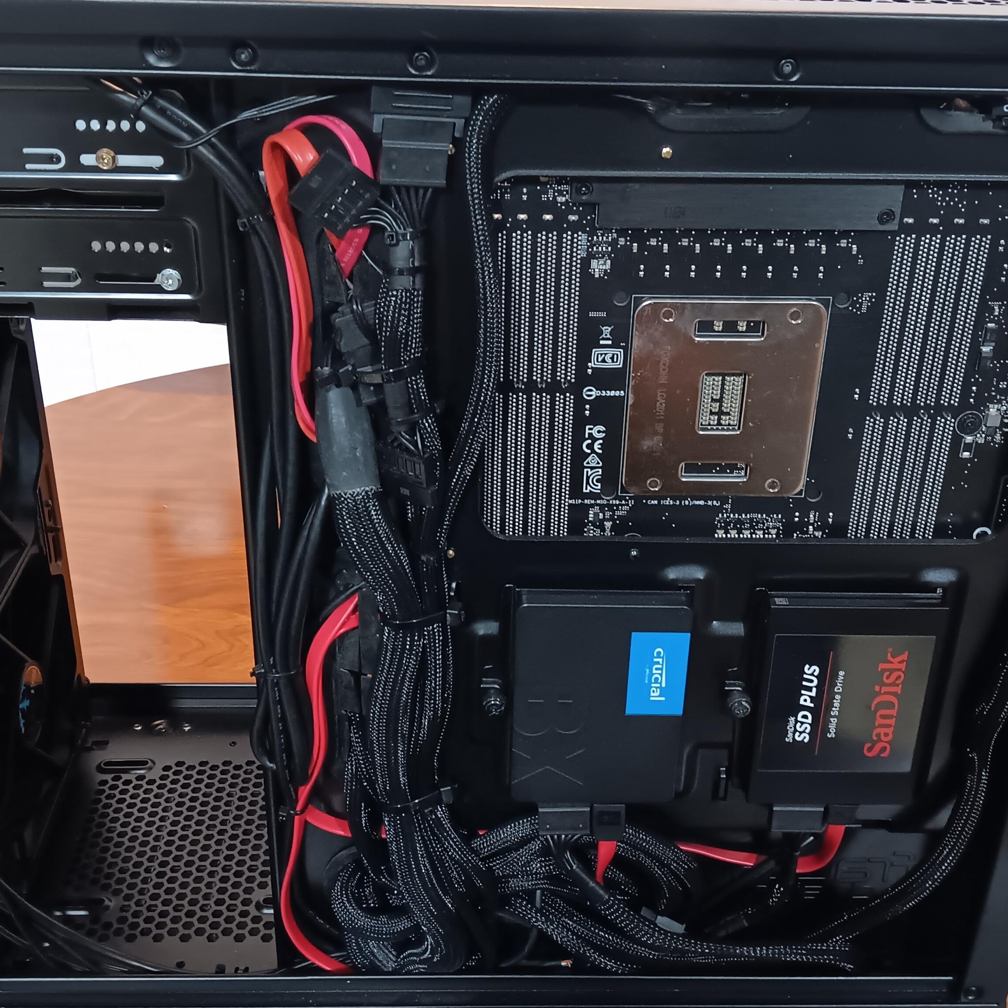 Fractal Design Define R5, ATX Asus X99-A II, i7-6950X 10C/20T 3.00GHz, 64GB DDR4, 2- Titan Xs, 3.5TB