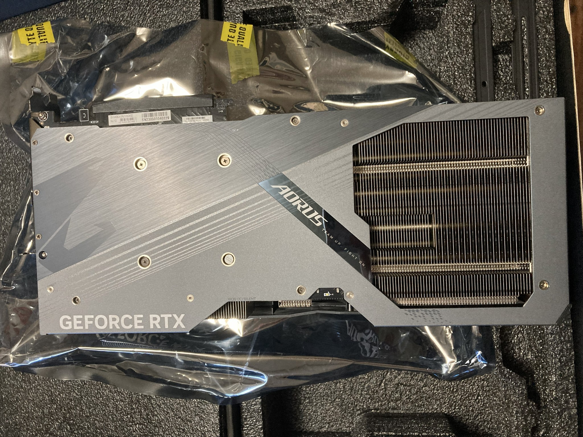 Used Like New Still in Warranty Gigabyte AORUS GeForce RTX 4090 MASTER 24G