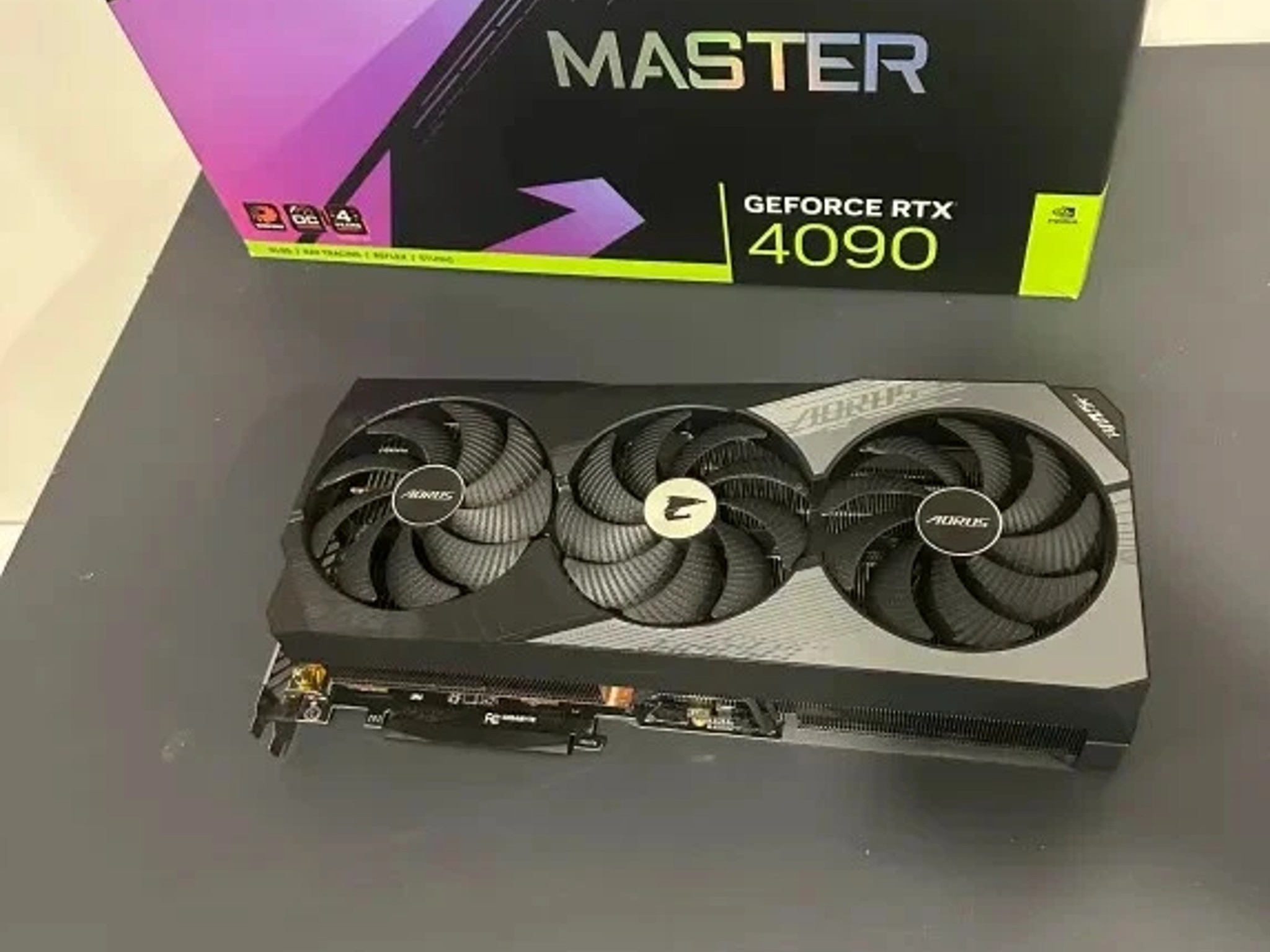 GIGABYTE AORUS GeForce RTX 4090 MASTER 24GB GDDR6X Graphics Card
