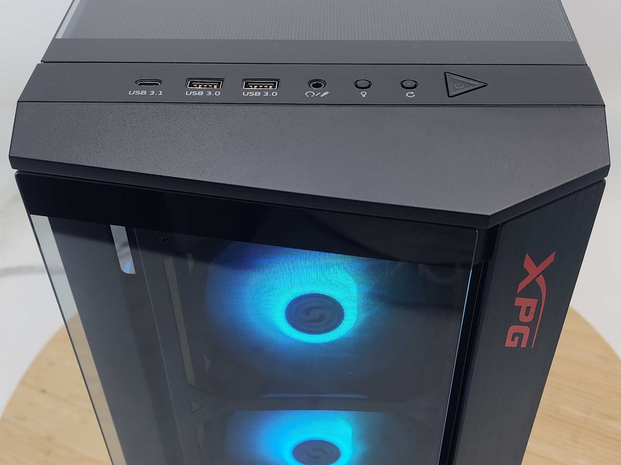 Gaming PC Ryzen 7 7700X 32GB RAM 1TB SSD RTX 5060 Ti 16GB Windows 11 Computer