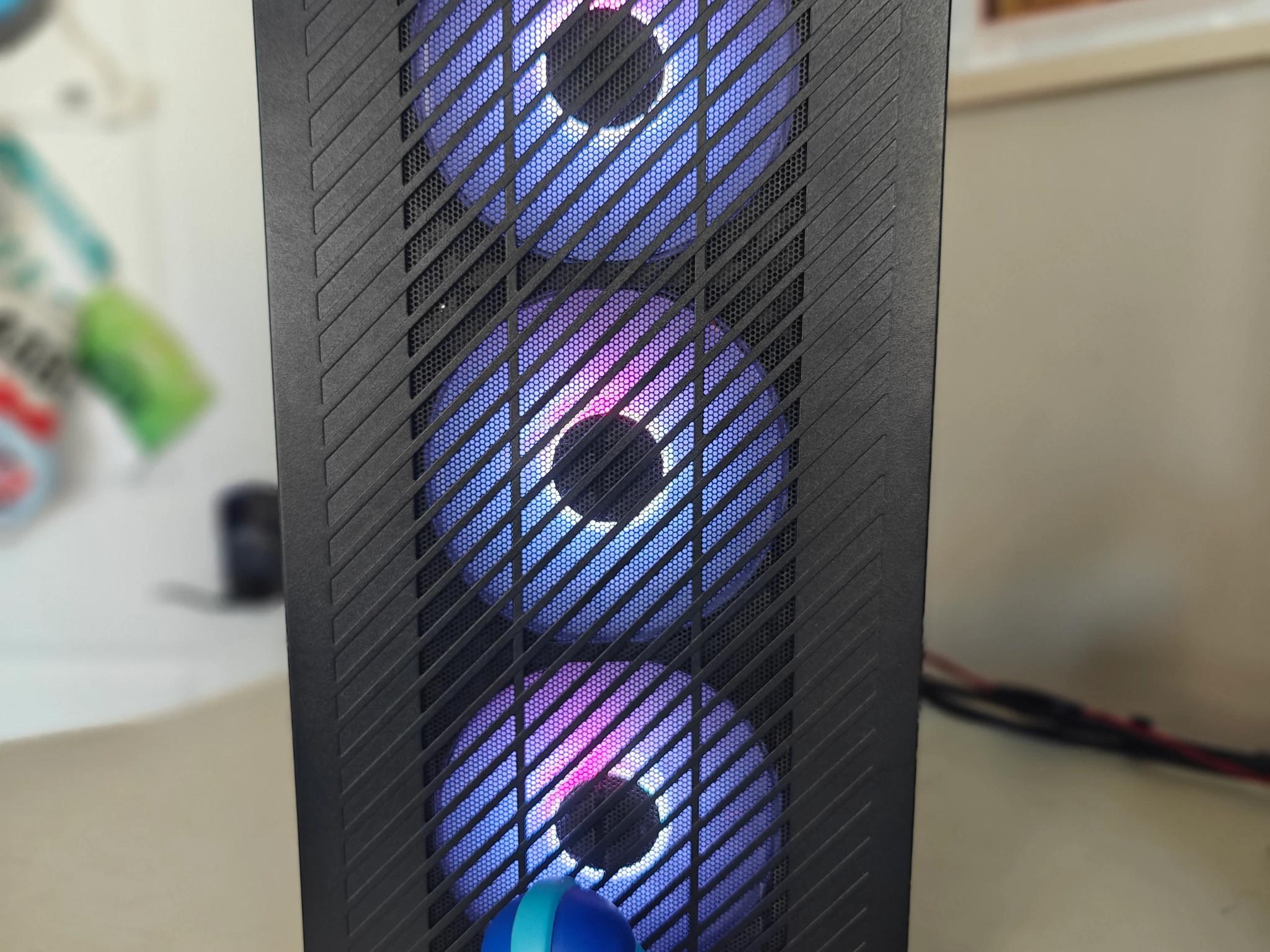 🩻📓 Solid and Chonky | Ryzen 5600X | Radeon RX6700XT | 2TB NVMe SSD | 32 GB DDR4