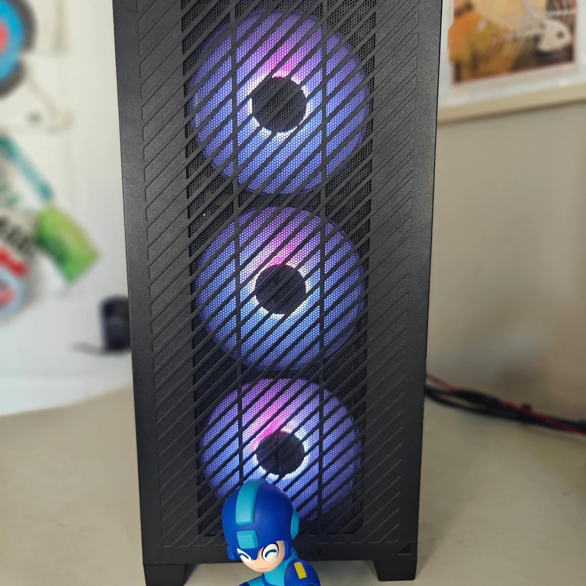 🩻📓 Solid and Chonky | Ryzen 5600X | Radeon RX6700XT | 2TB NVMe SSD | 32 GB DDR4