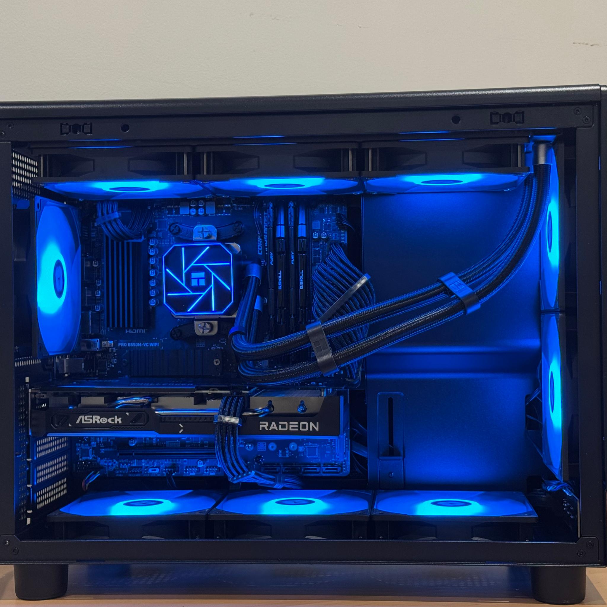 Custom 9060XT 16GB, 5600X Gaming PC