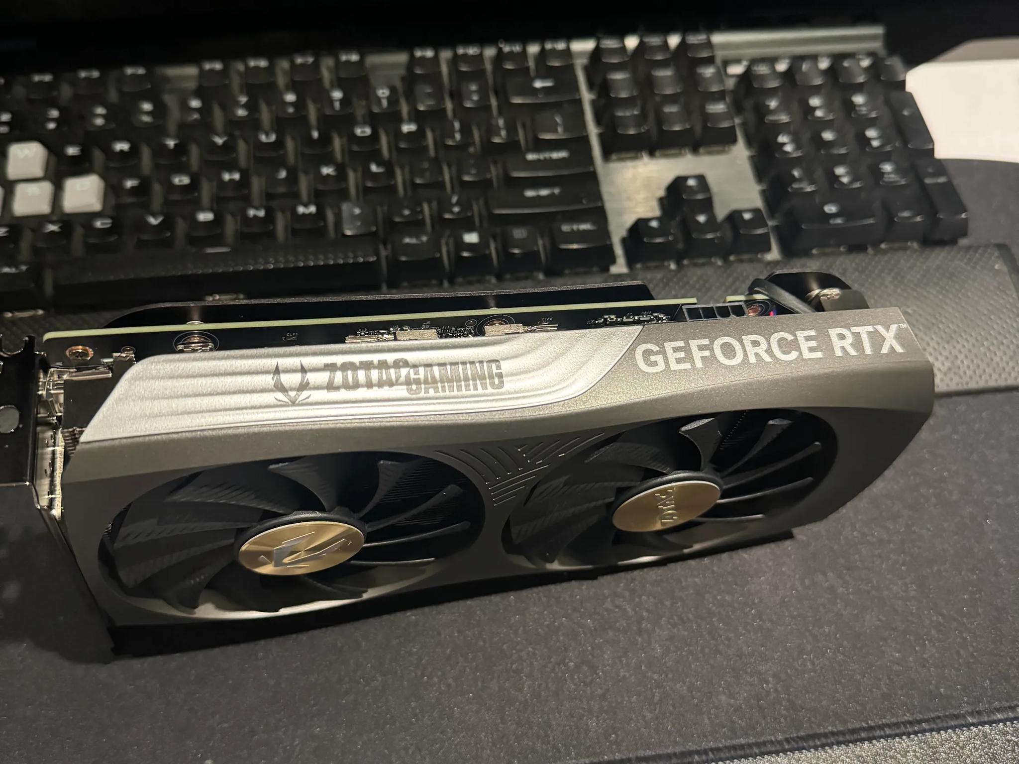 ZOTAC Gaming GeForce RTX 4060 Ti 16GB AMP