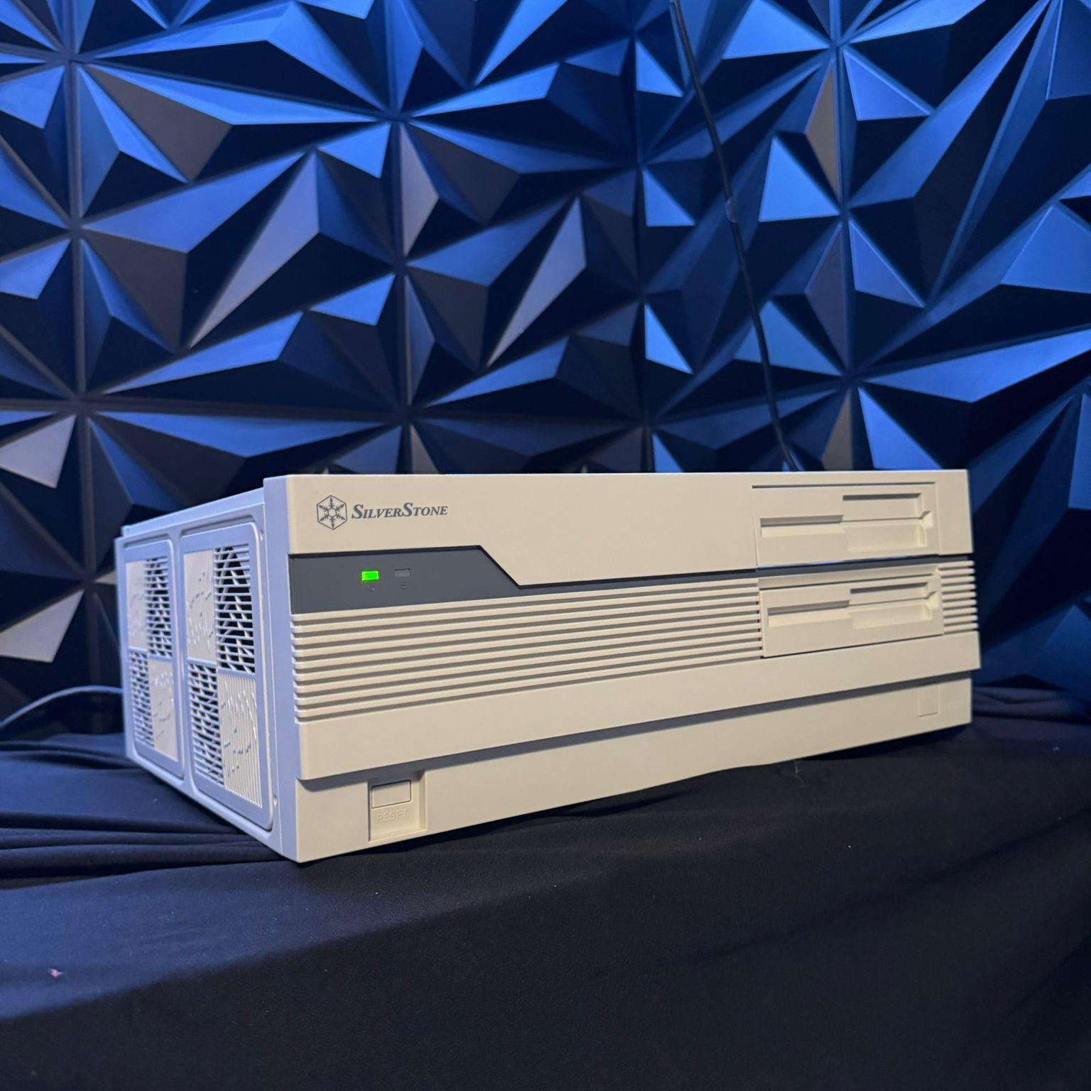 🍋‍🟩 The Limewire 🍋‍🟩 Ryzen 7 9800X3D| RTX 5080| 32 GB DDR5 | 4 TB NVMe