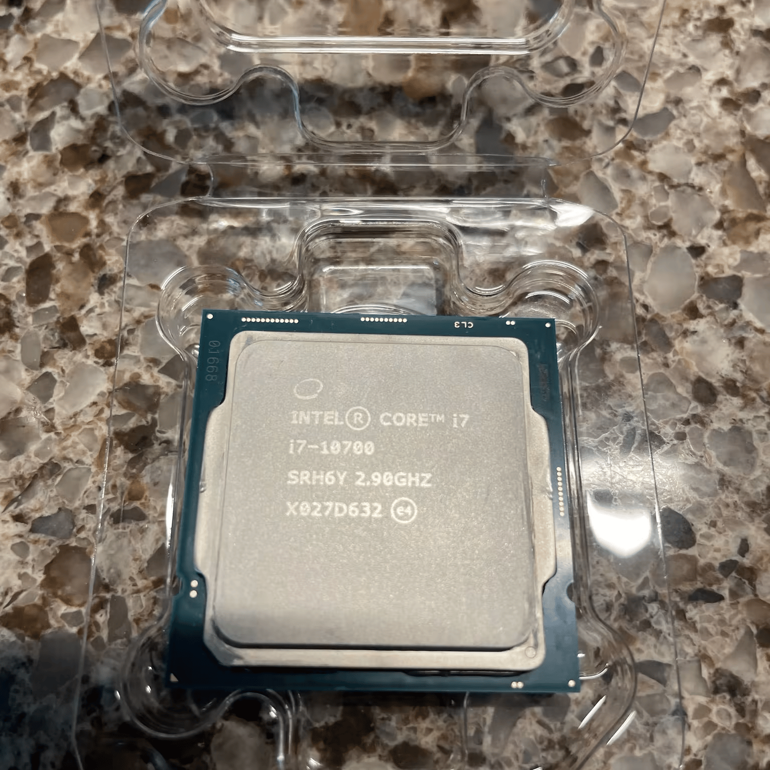 i7 10700