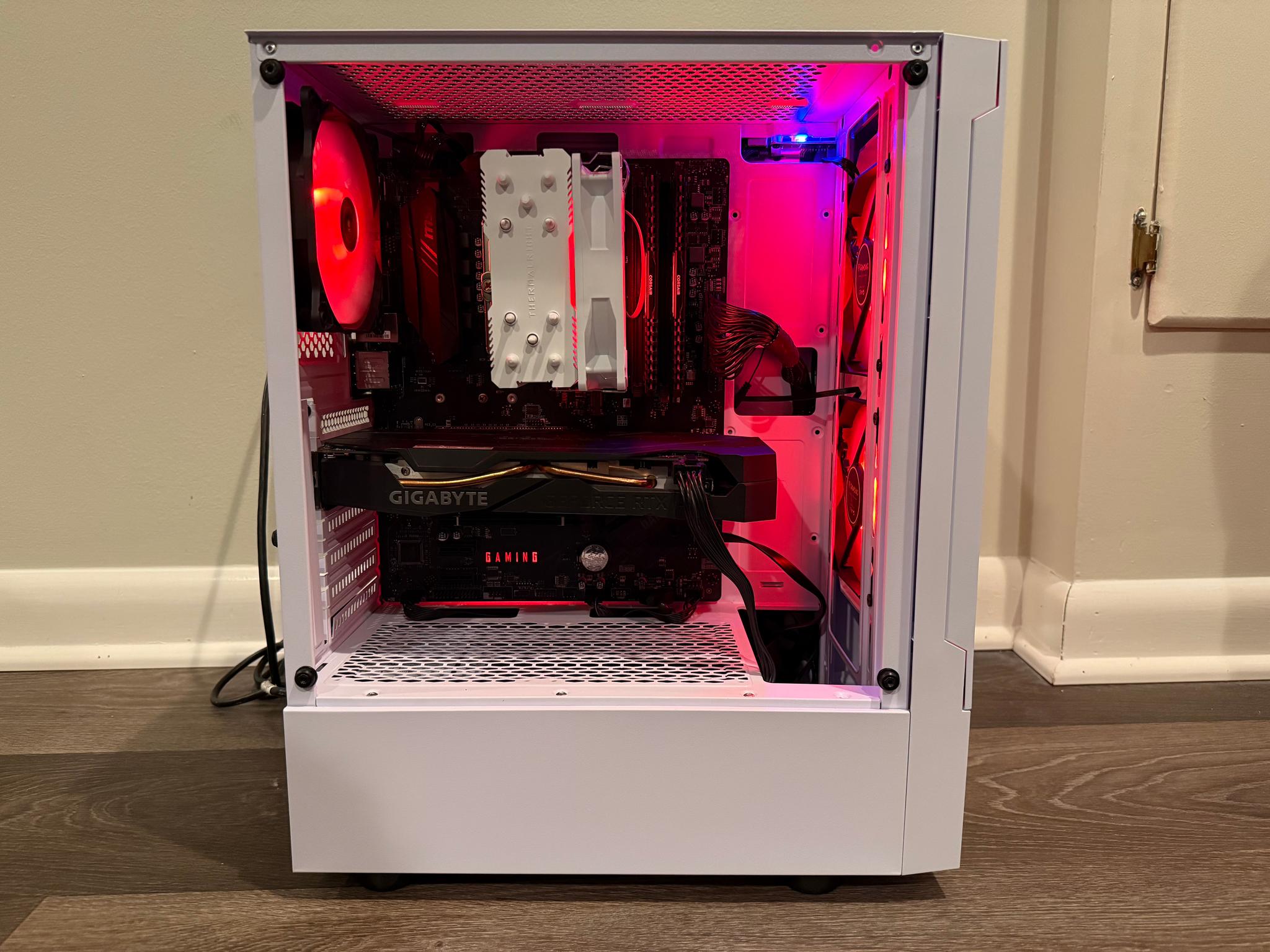 2060 Super, Ryzen 5 3600 Gaming PC 1080p Beast