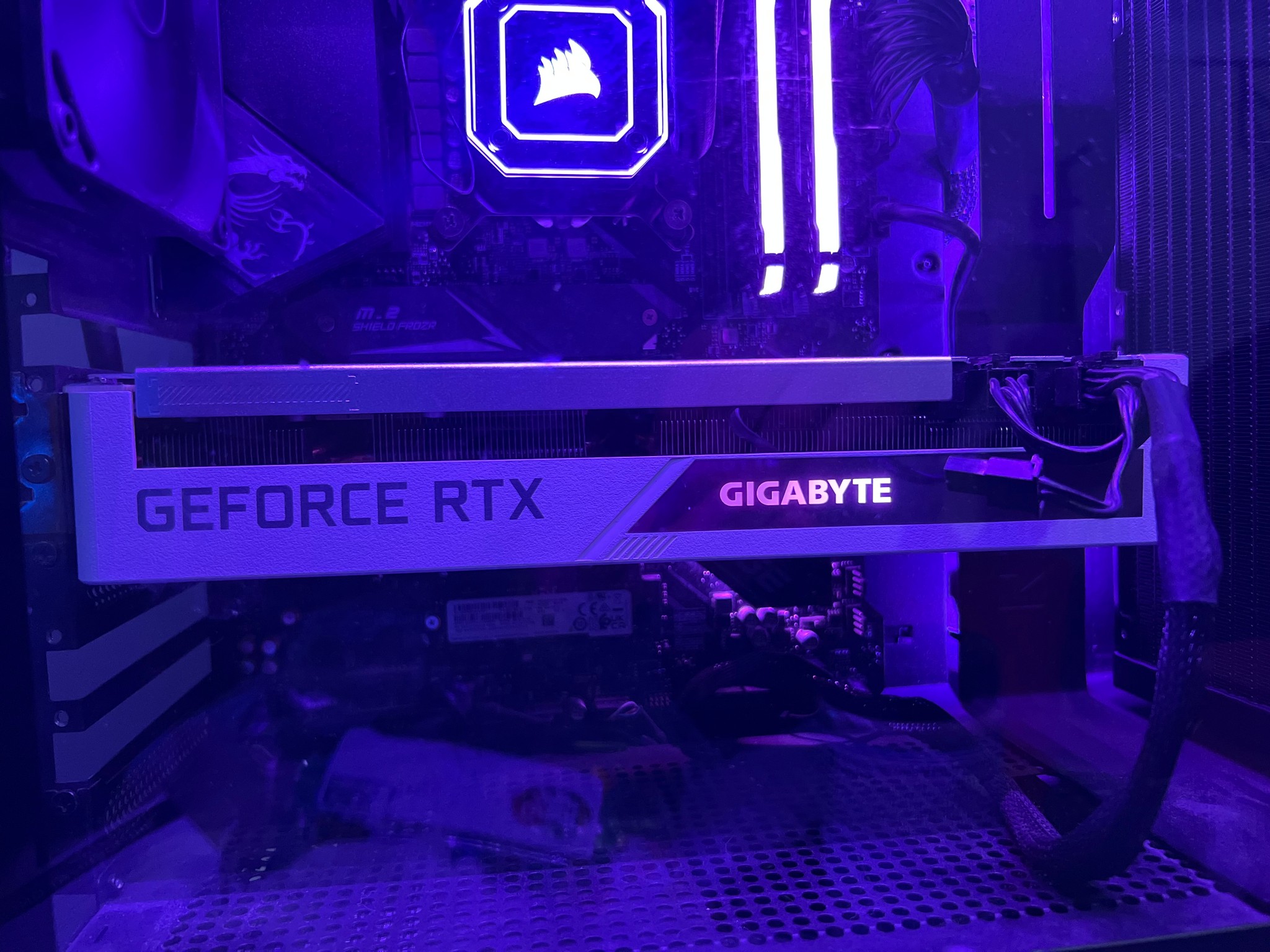 Gigabyte Vision OC GeForce RTX 3070