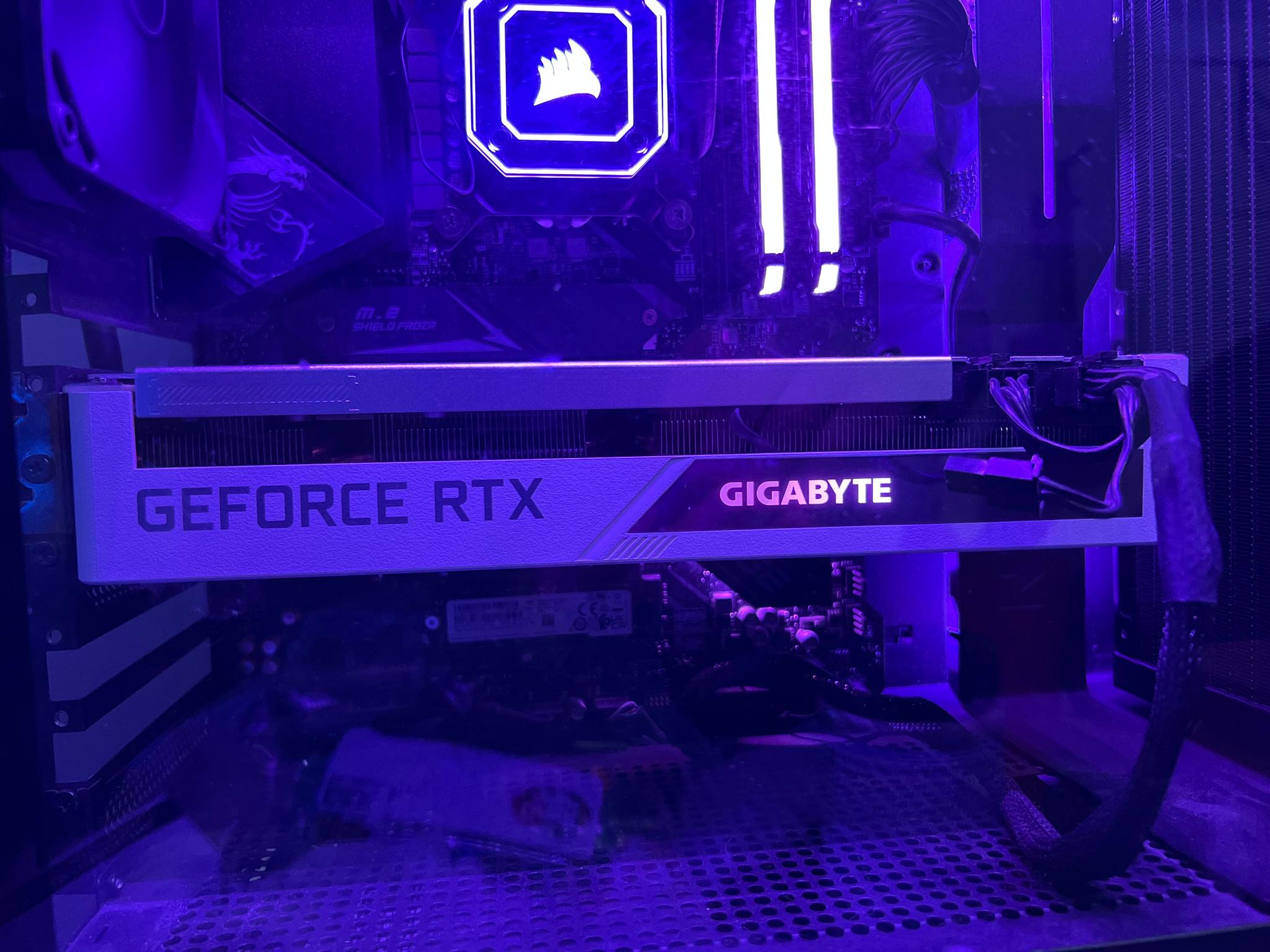 Gigabyte Vision OC GeForce RTX 3070