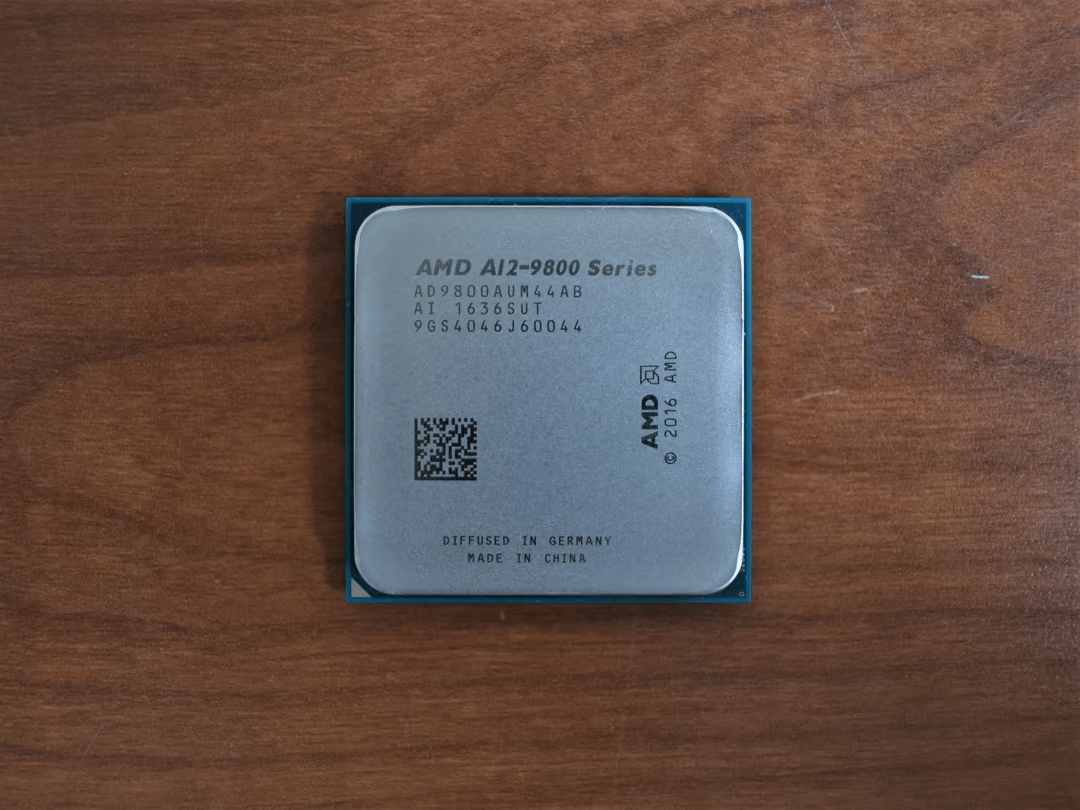 AMD A12 APU - AM4 socket (Ryzen) compatible