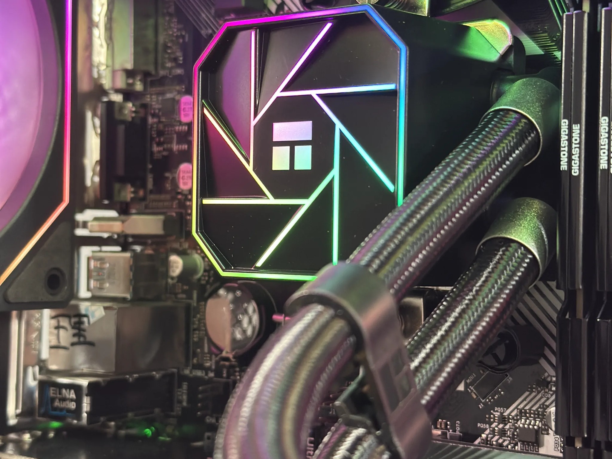 RTX 3060Ti | Ryzen 5 5500 | 32GB DDR4 | 1TB NVME | Windows 11 | WIFI + BT | Custom Gaming PC